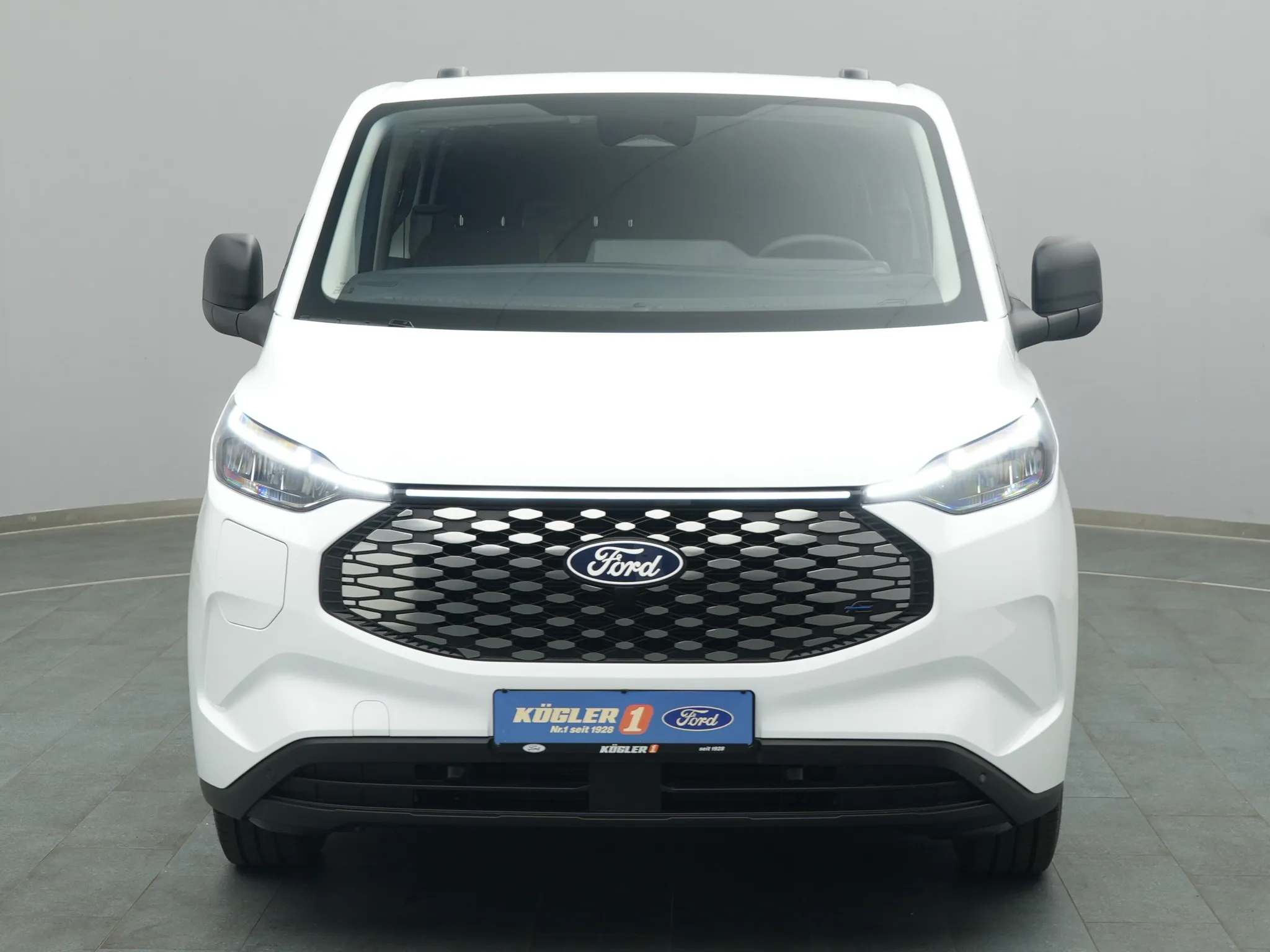 Ford E-Transit Custom Kasten Doka – Bild 6