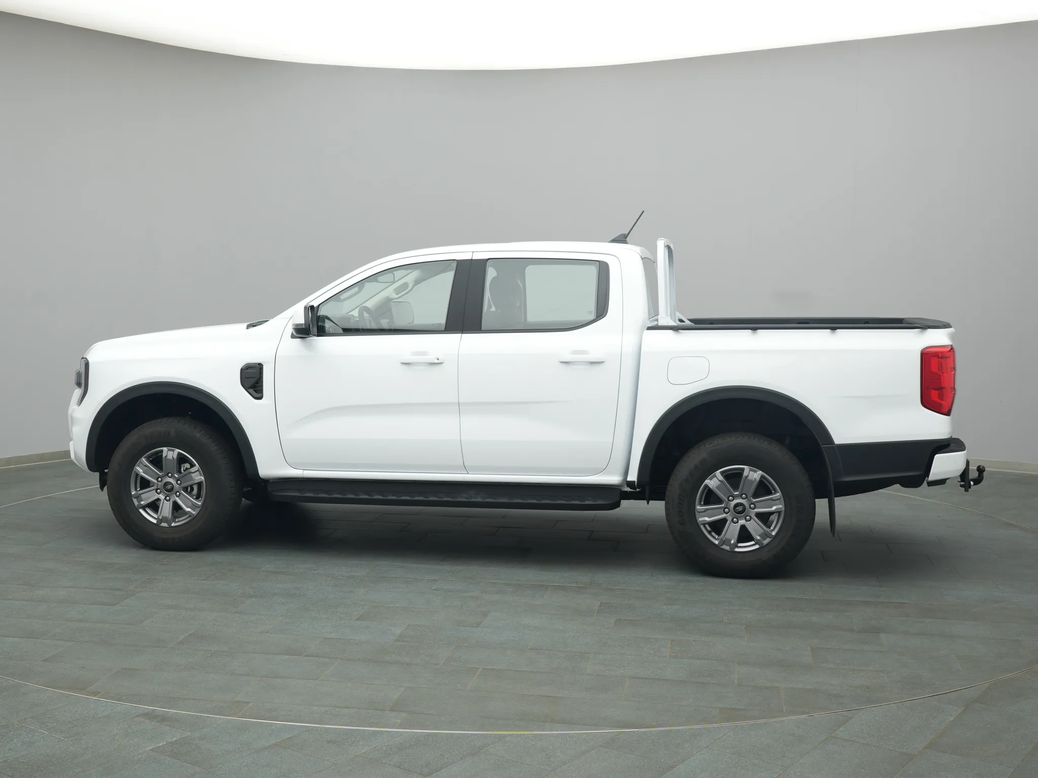 Ford Ranger DoKa XLT – Bild 3