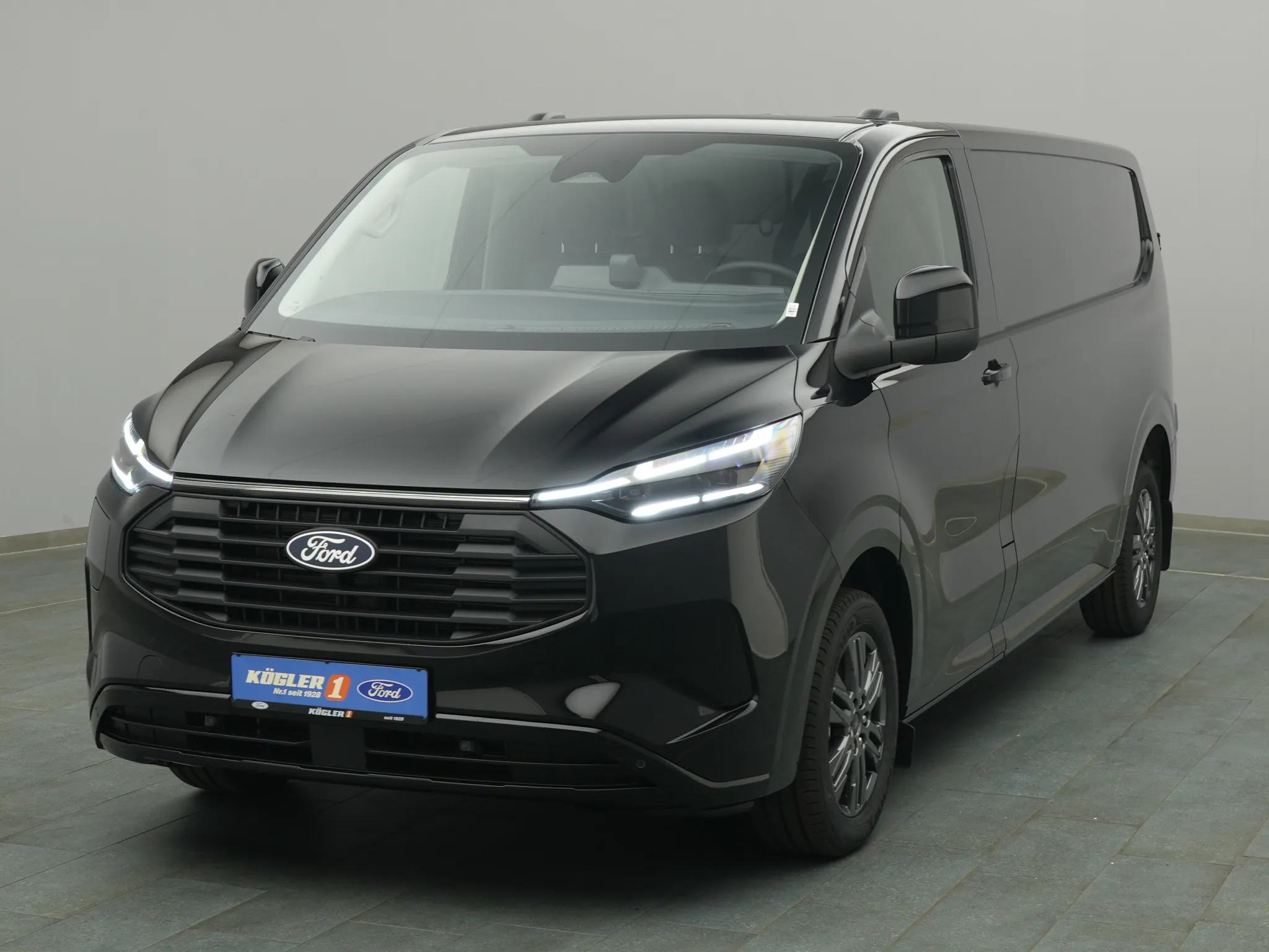 Ford Transit Custom Kasten PHEV 320 L2 Limited Bild