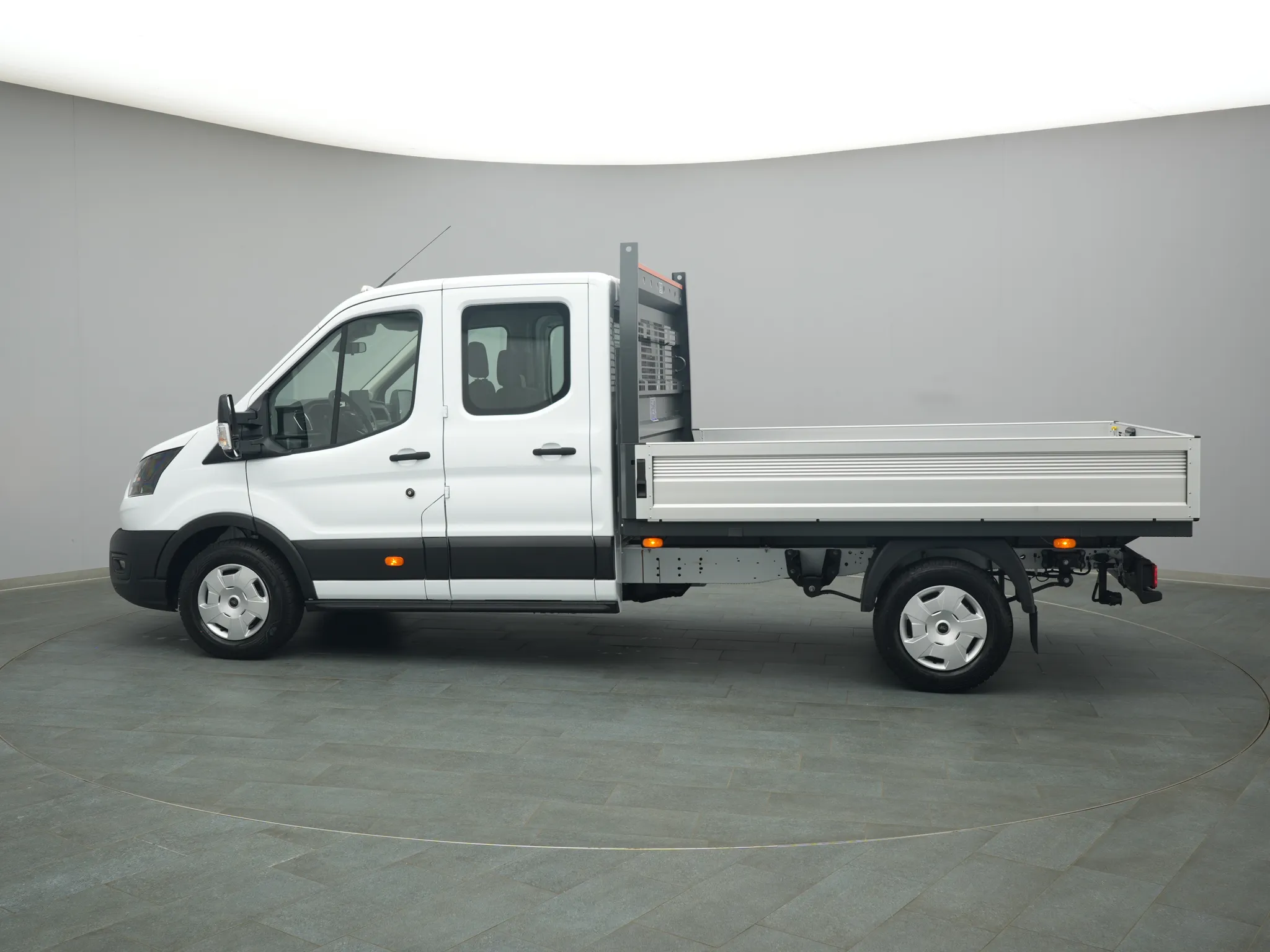 Ford Transit Pritsche Doka – Bild 3