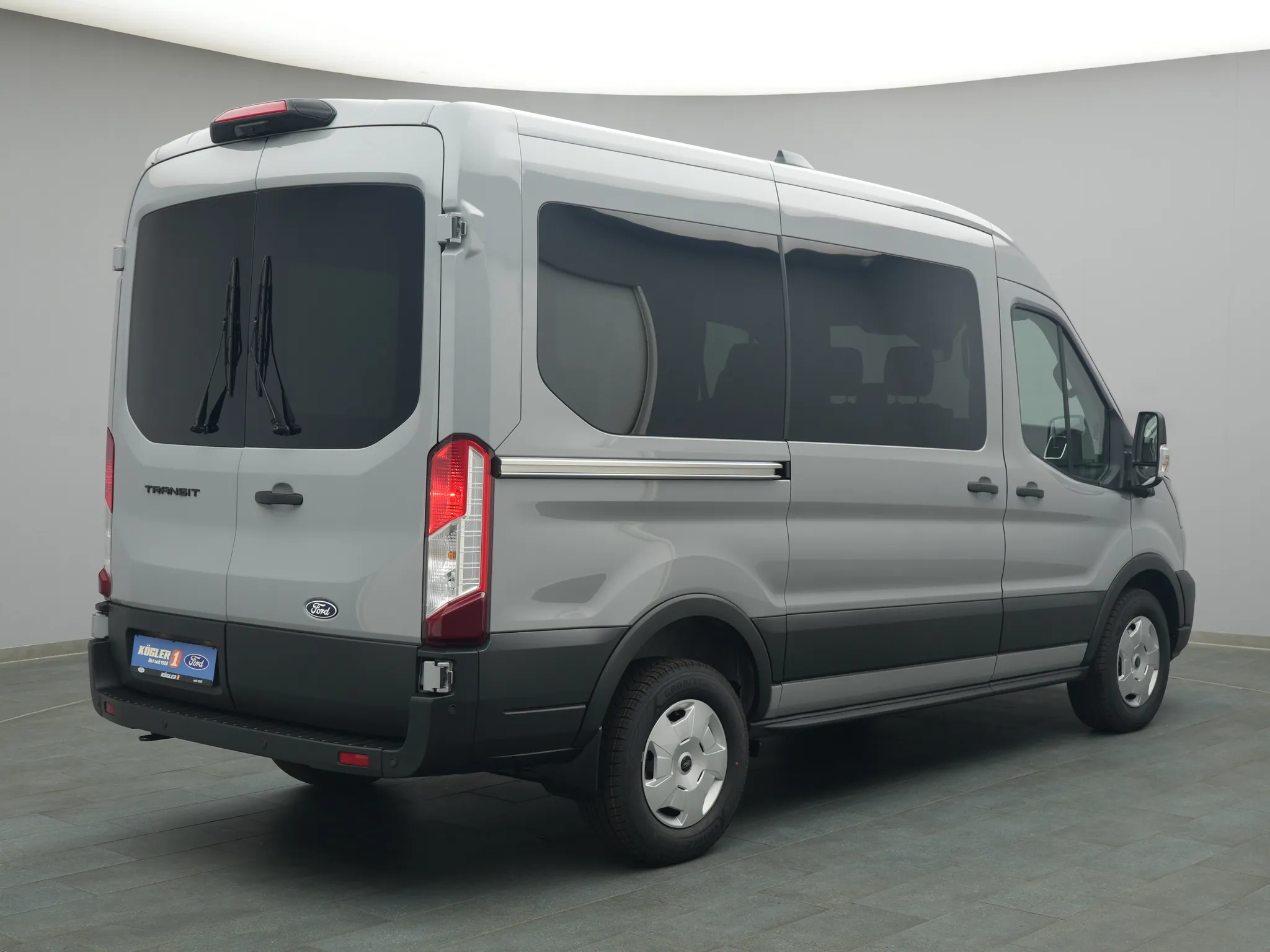 Ford Transit Kombi – Bild 4