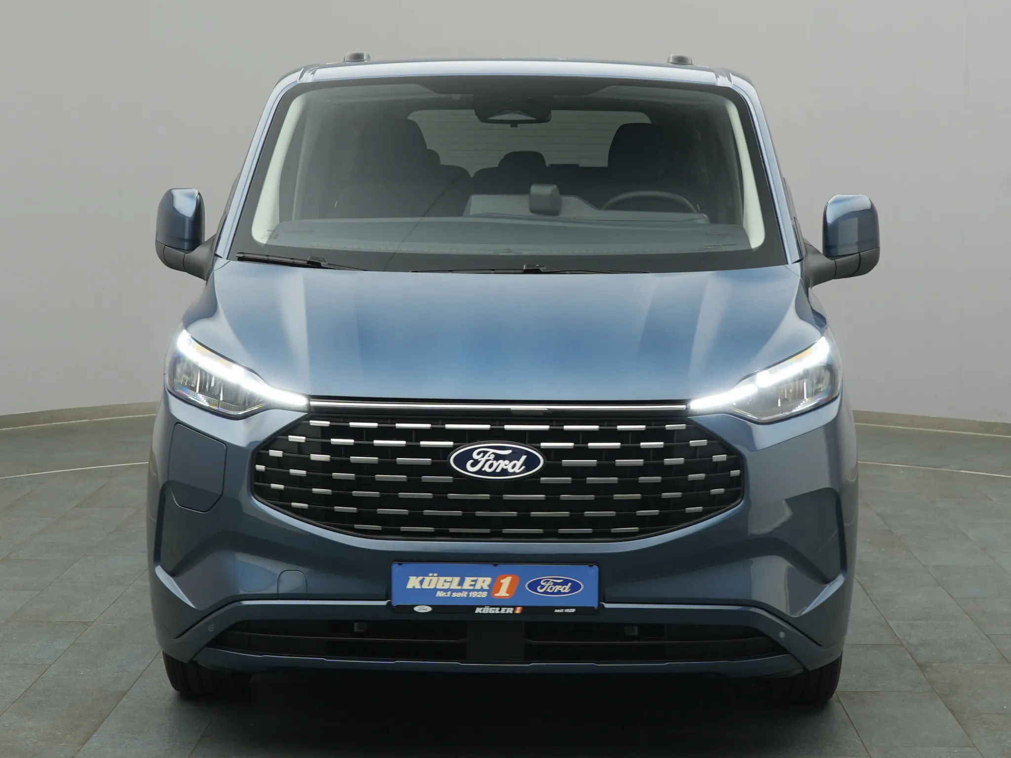 Ford Tourneo Custom – Bild 6