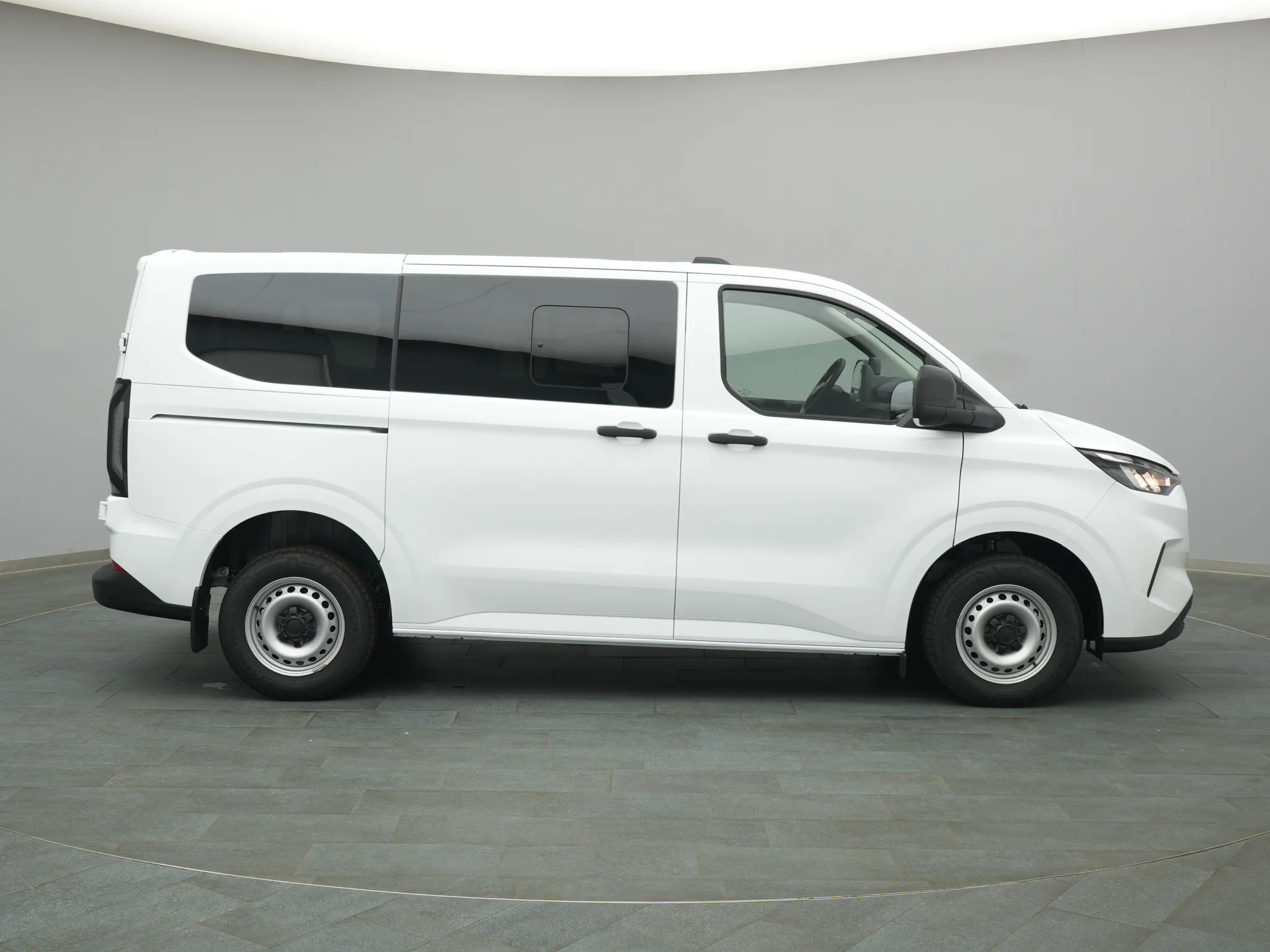 Ford Transit Custom Kombi – Bild 8