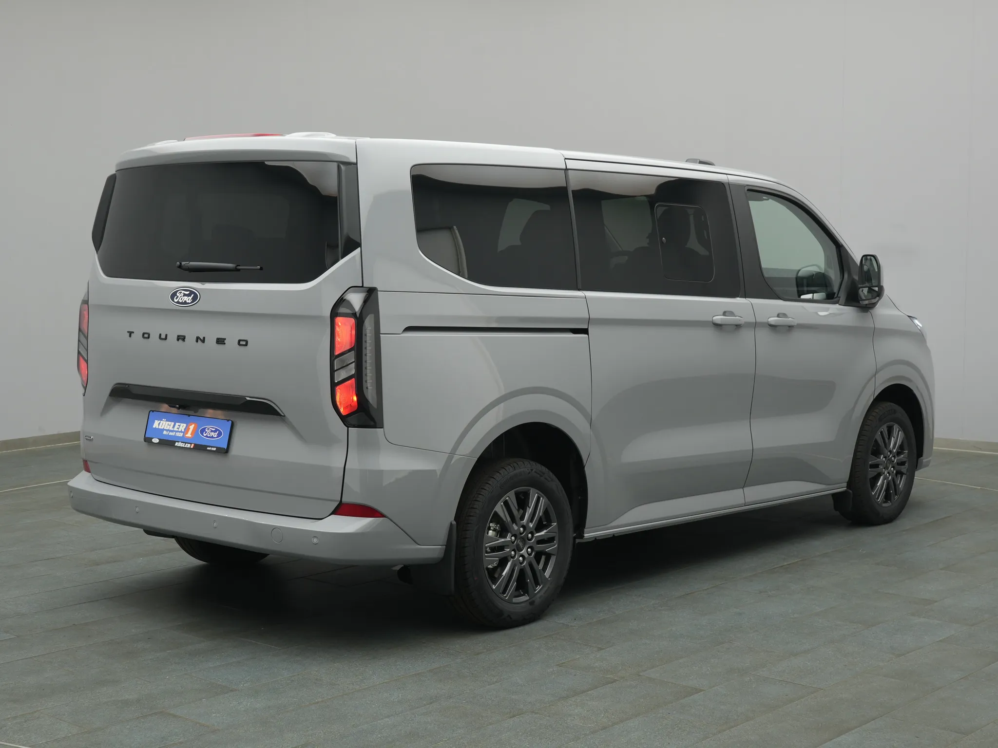 Ford Tourneo Custom – Bild 4