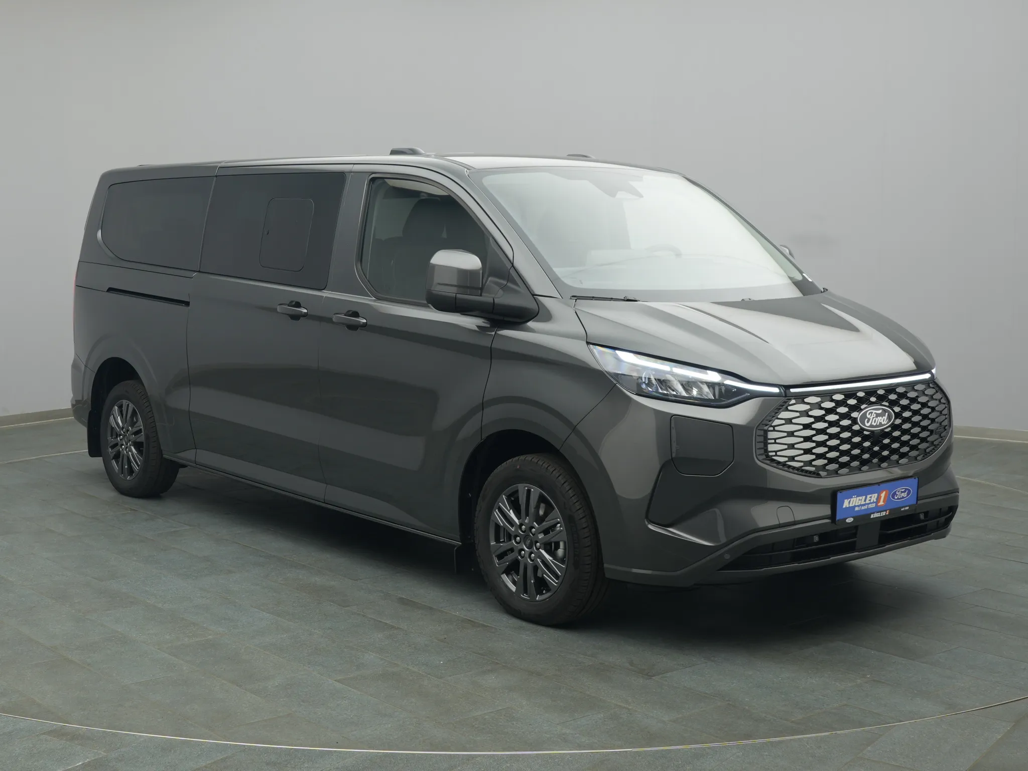 Ford E-Tourneo Custom – Bild 5
