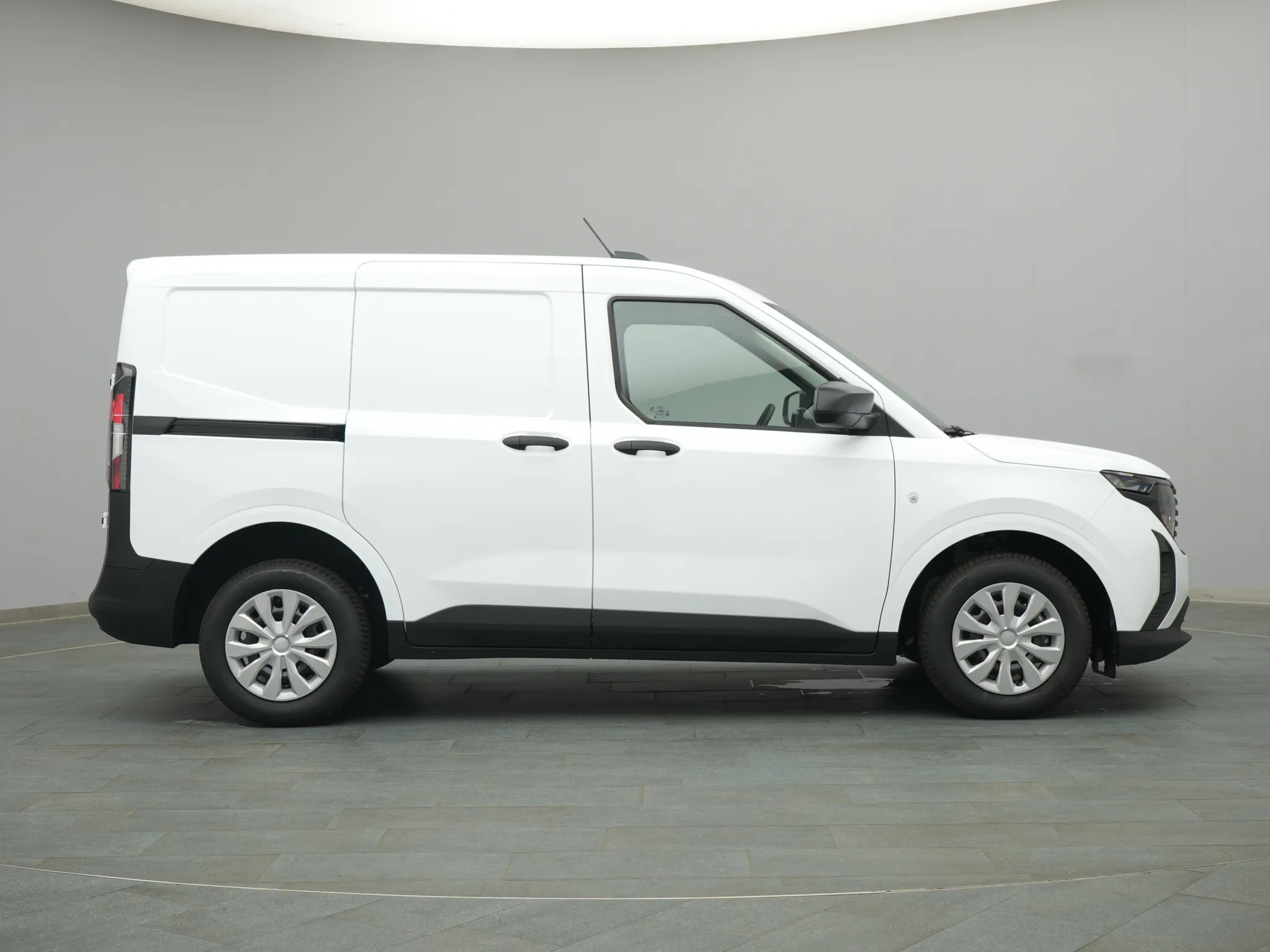 Ford Transit Courier Kasten – Bild 8