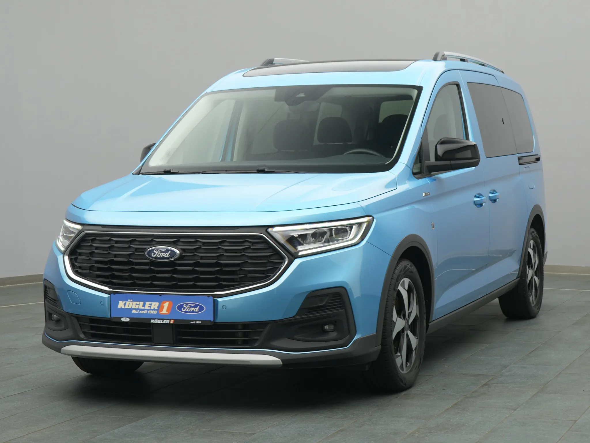 Ford Grand Tourneo Active 122PS Bild