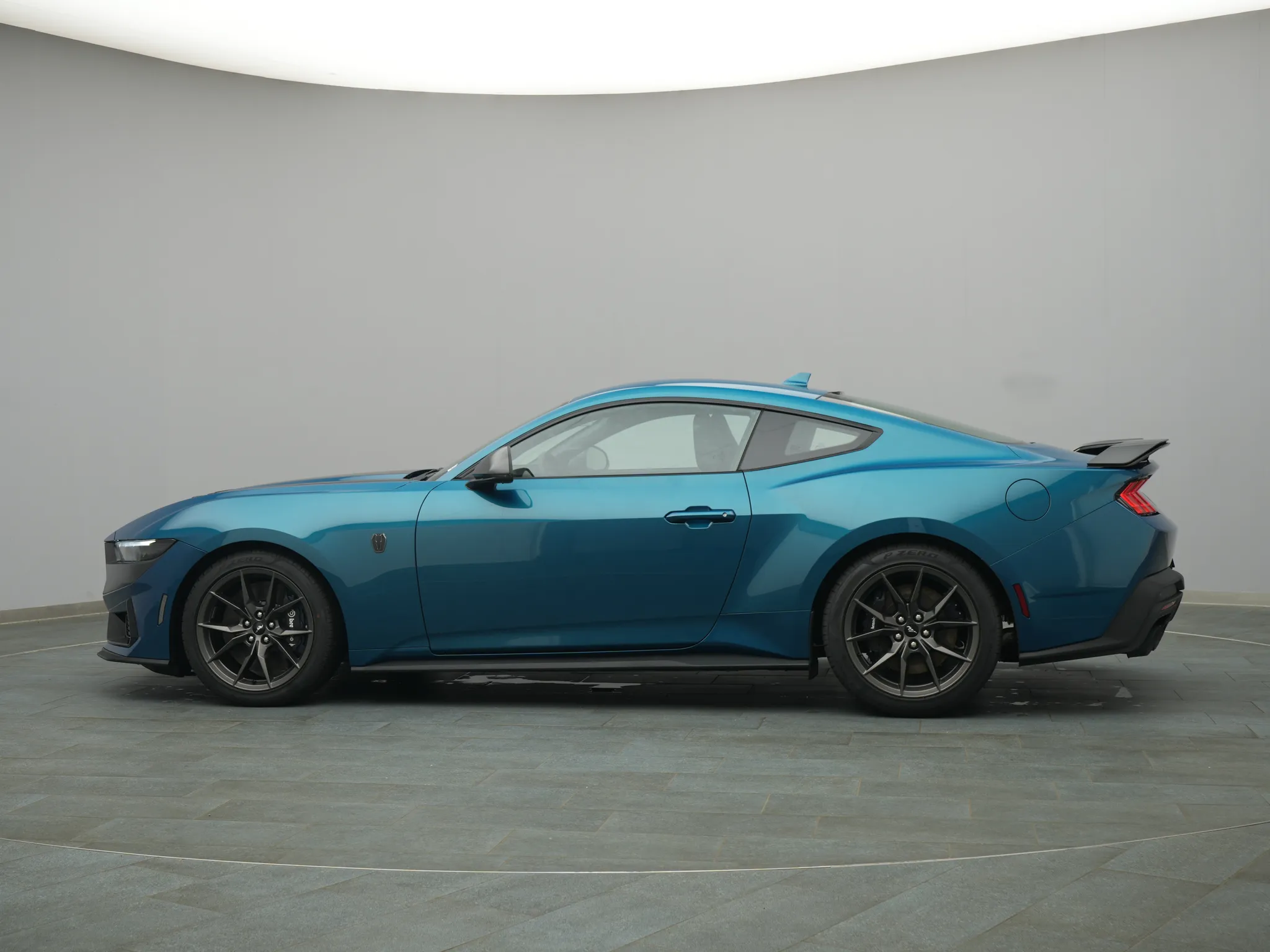 Ford Mustang Dark Horse – Bild 3