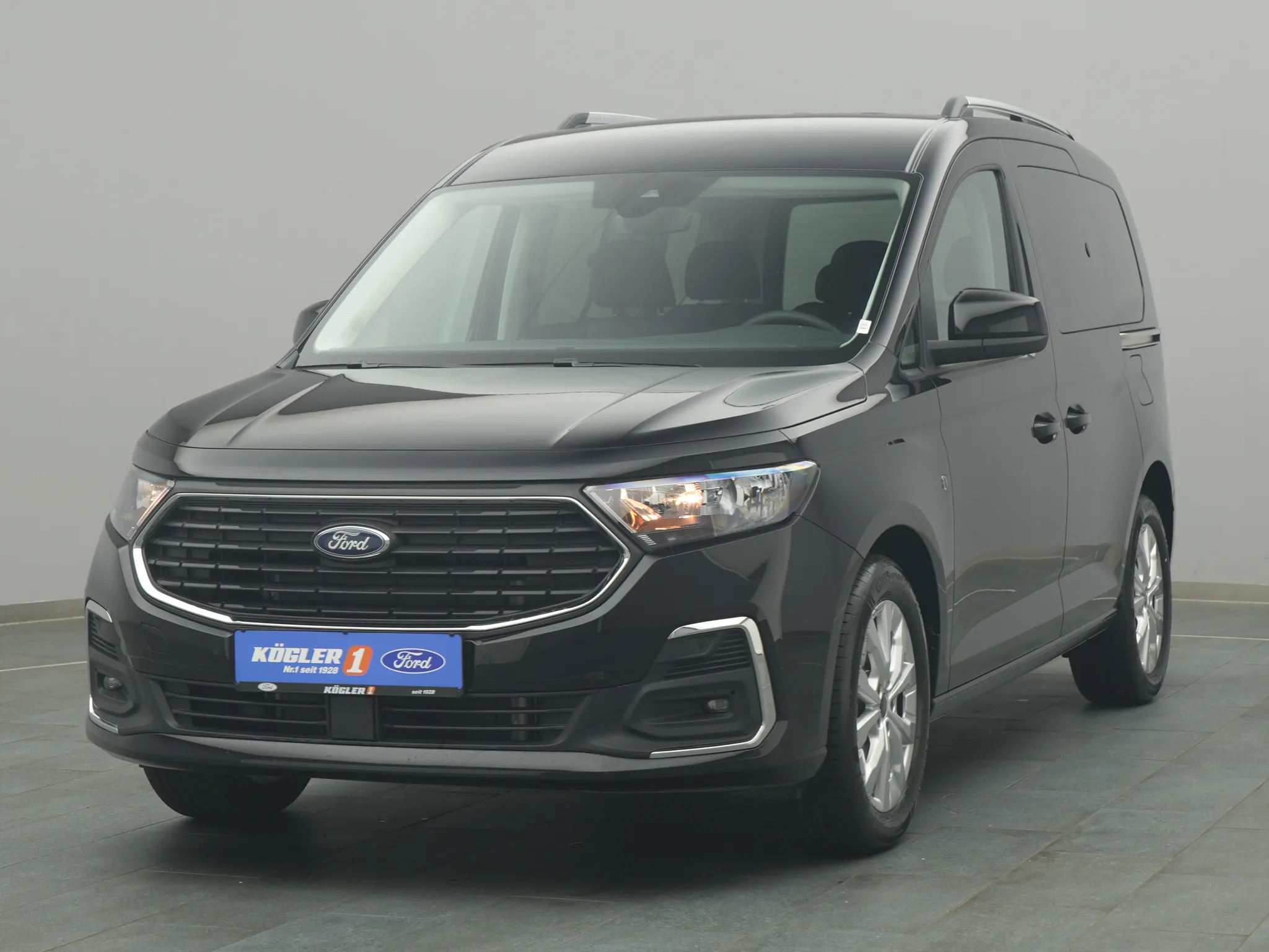Ford Tourneo Connect Titanium 122PS Automatik / Navi Bild