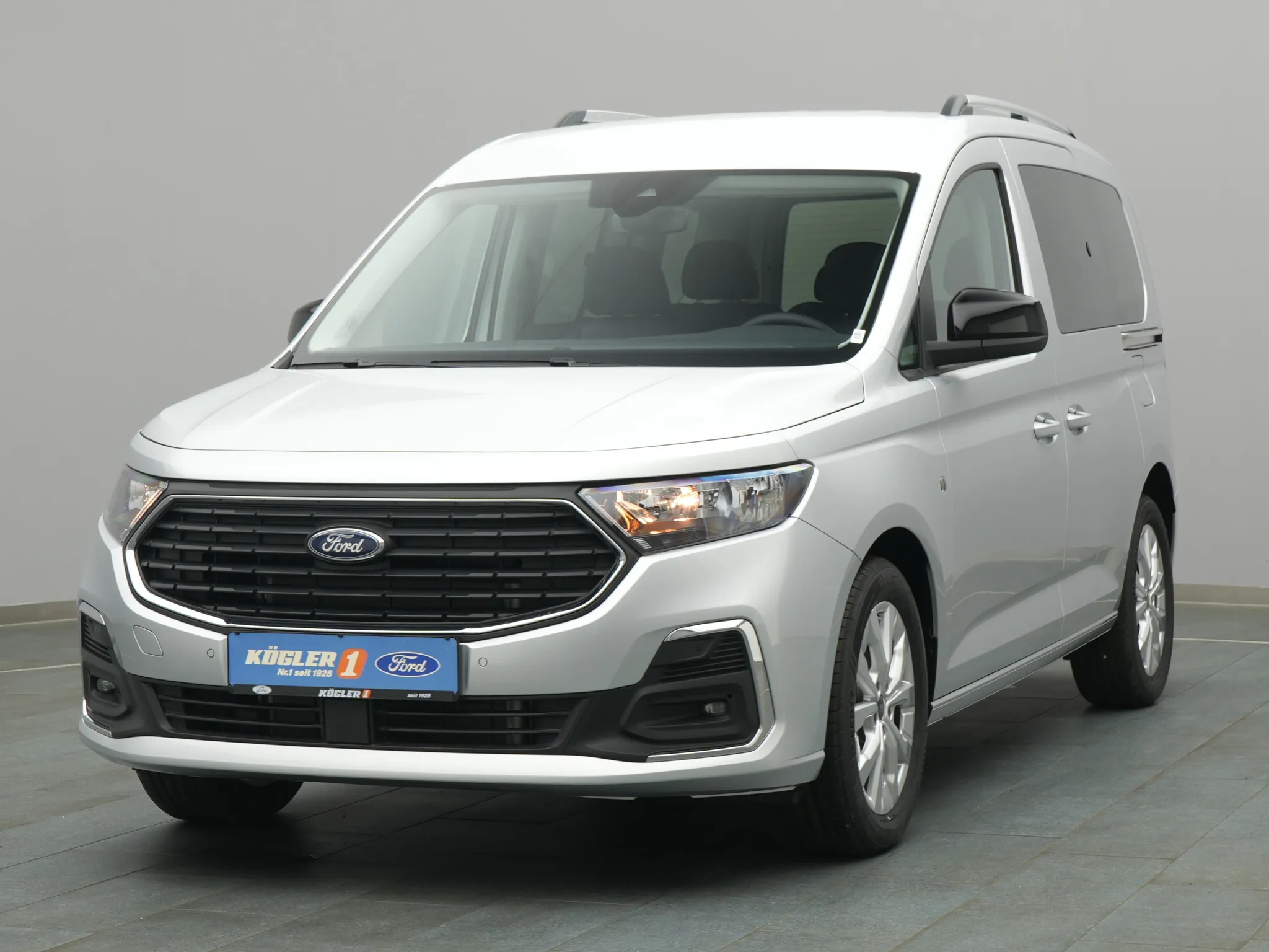 Ford Tourneo Connect Titanium 122PS Automatik / Navi Bild