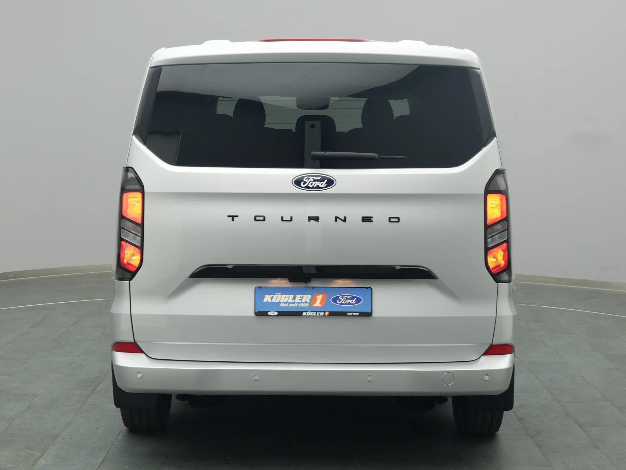 Ford Tourneo Custom – Bild 7