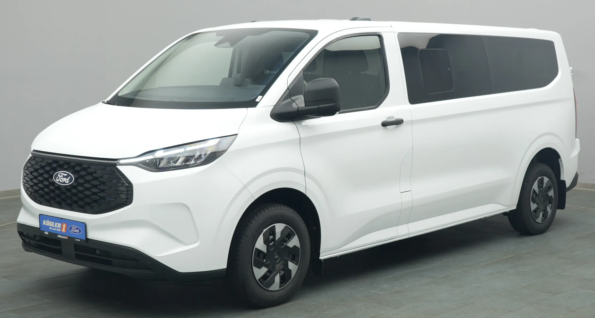 Ford E-Transit Custom Kombi 340 L2 Trend Bild
