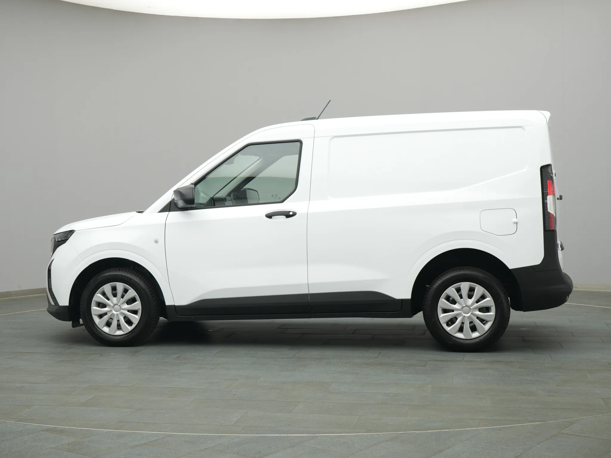 Ford Transit Courier Kasten – Bild 3