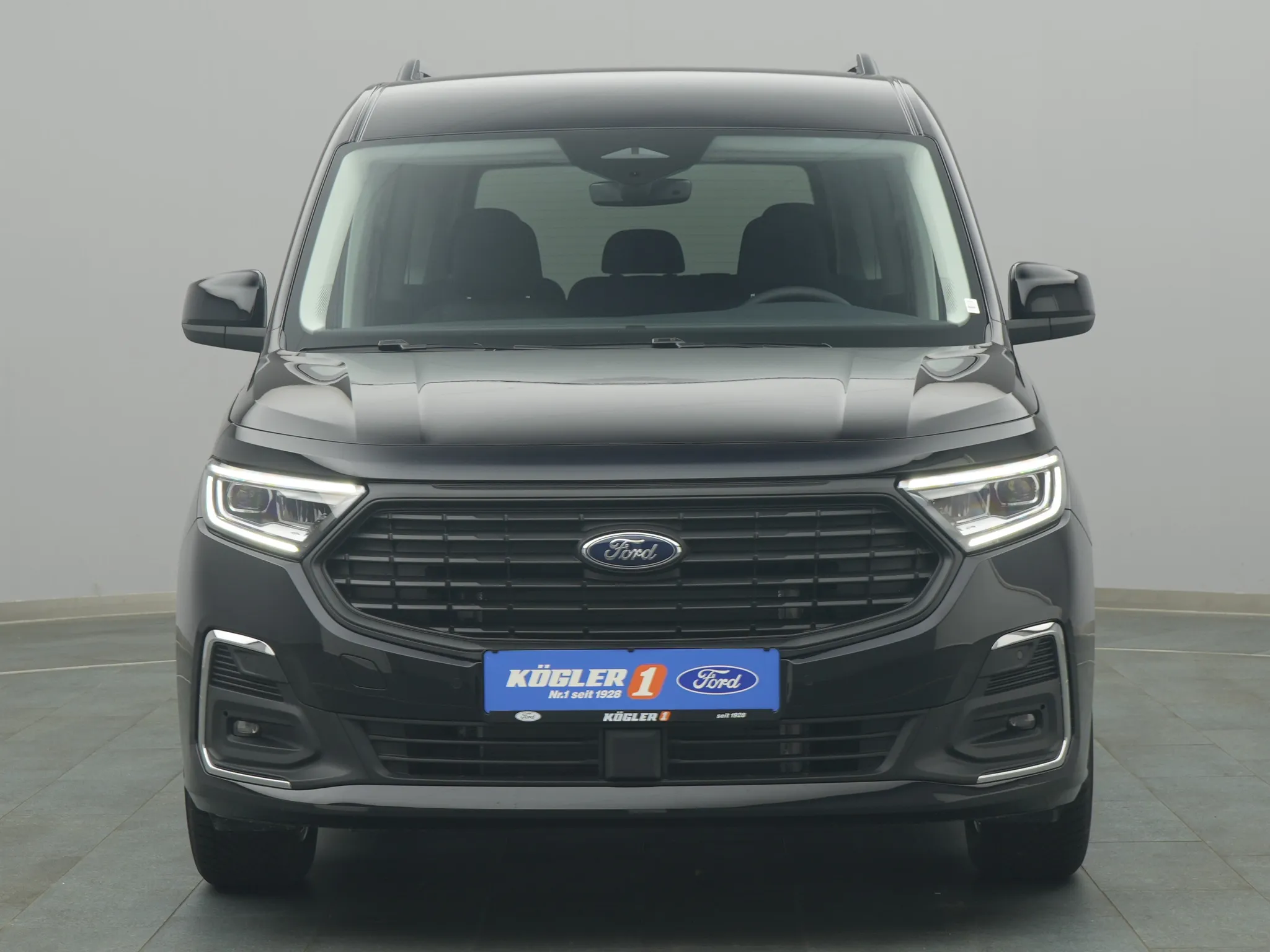 Ford Tourneo Connect Titanium – Bild 6