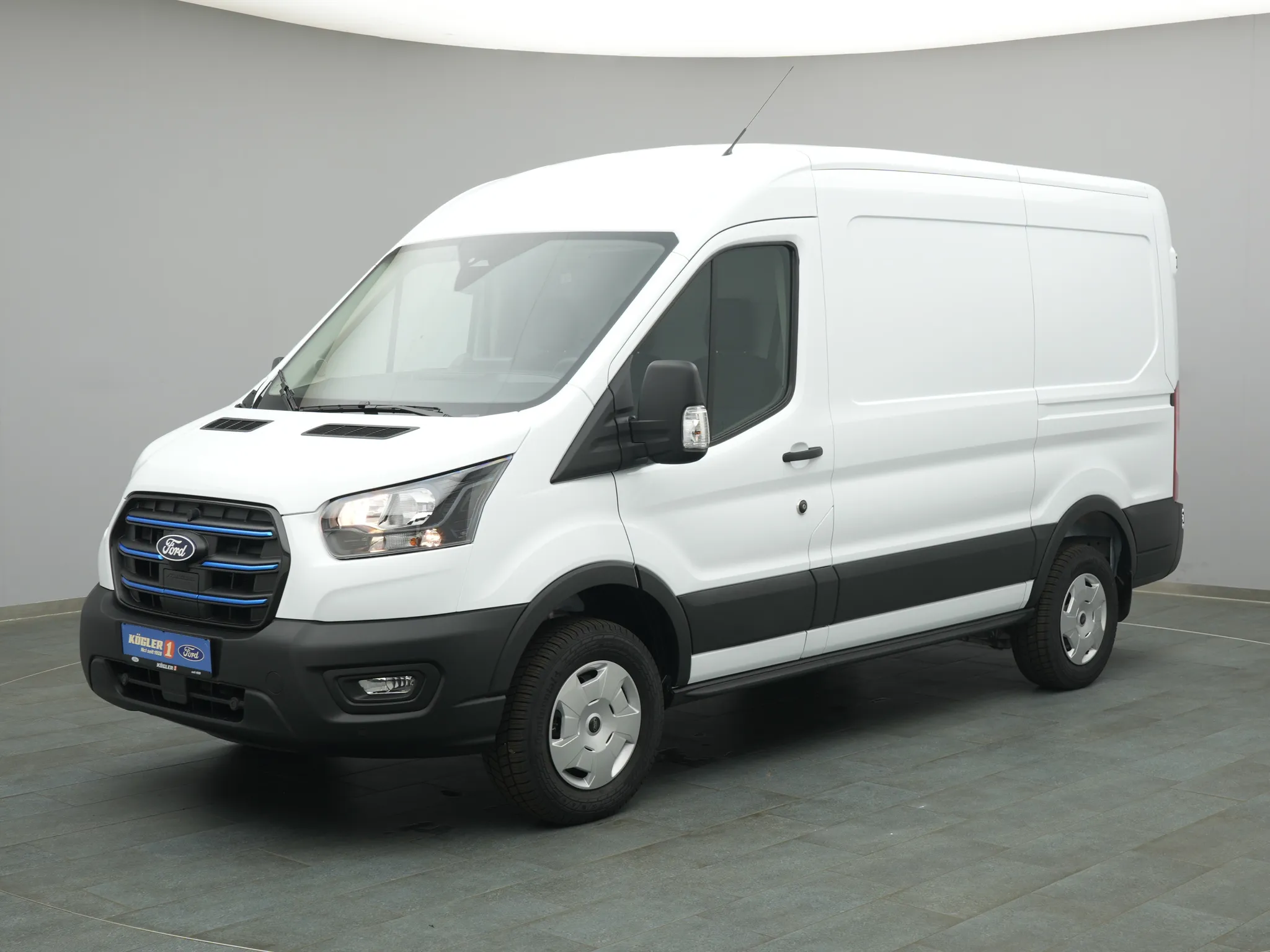 Ford E-Transit Kasten – Bild 2