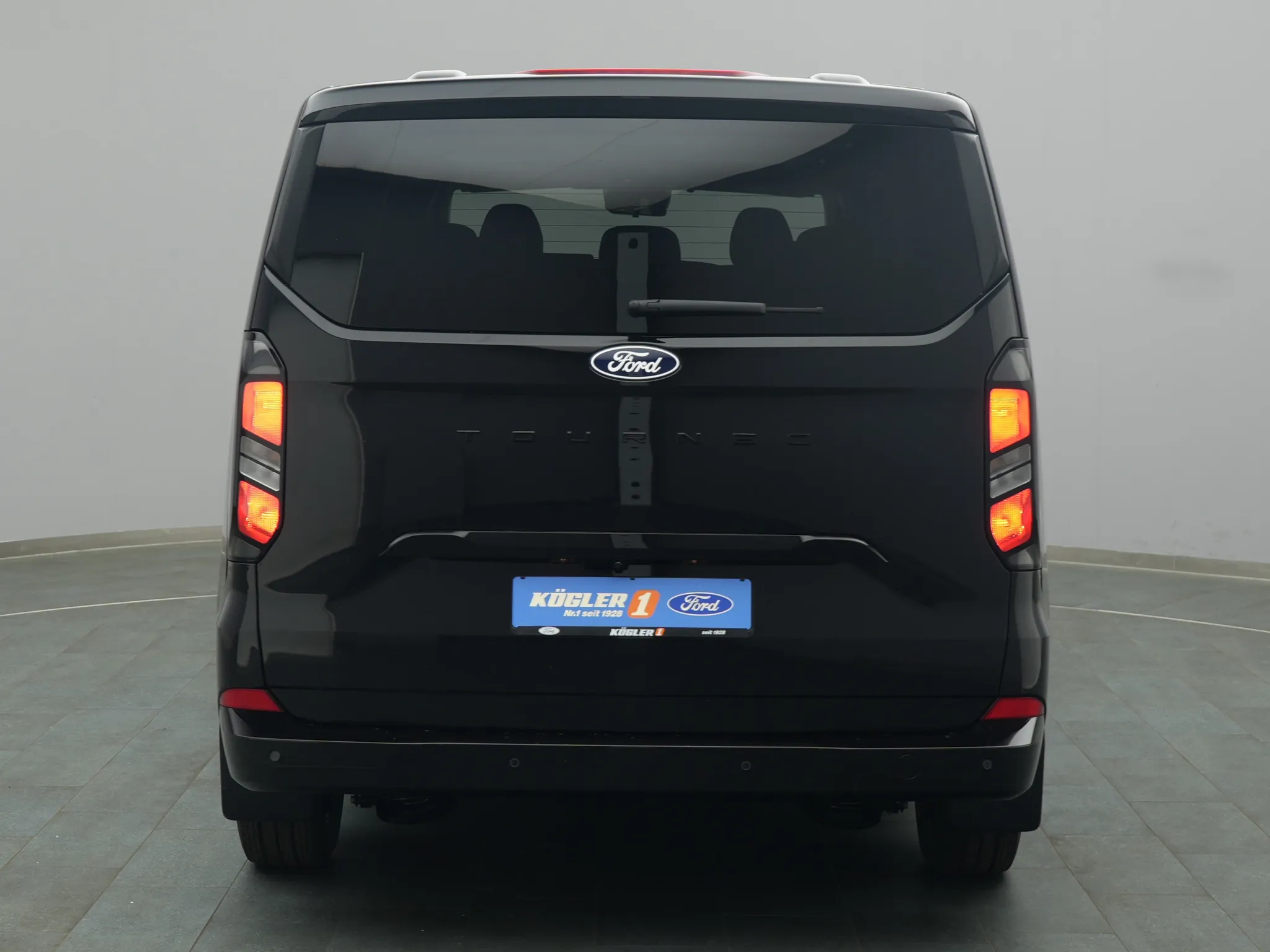 Ford Tourneo Custom – Bild 7
