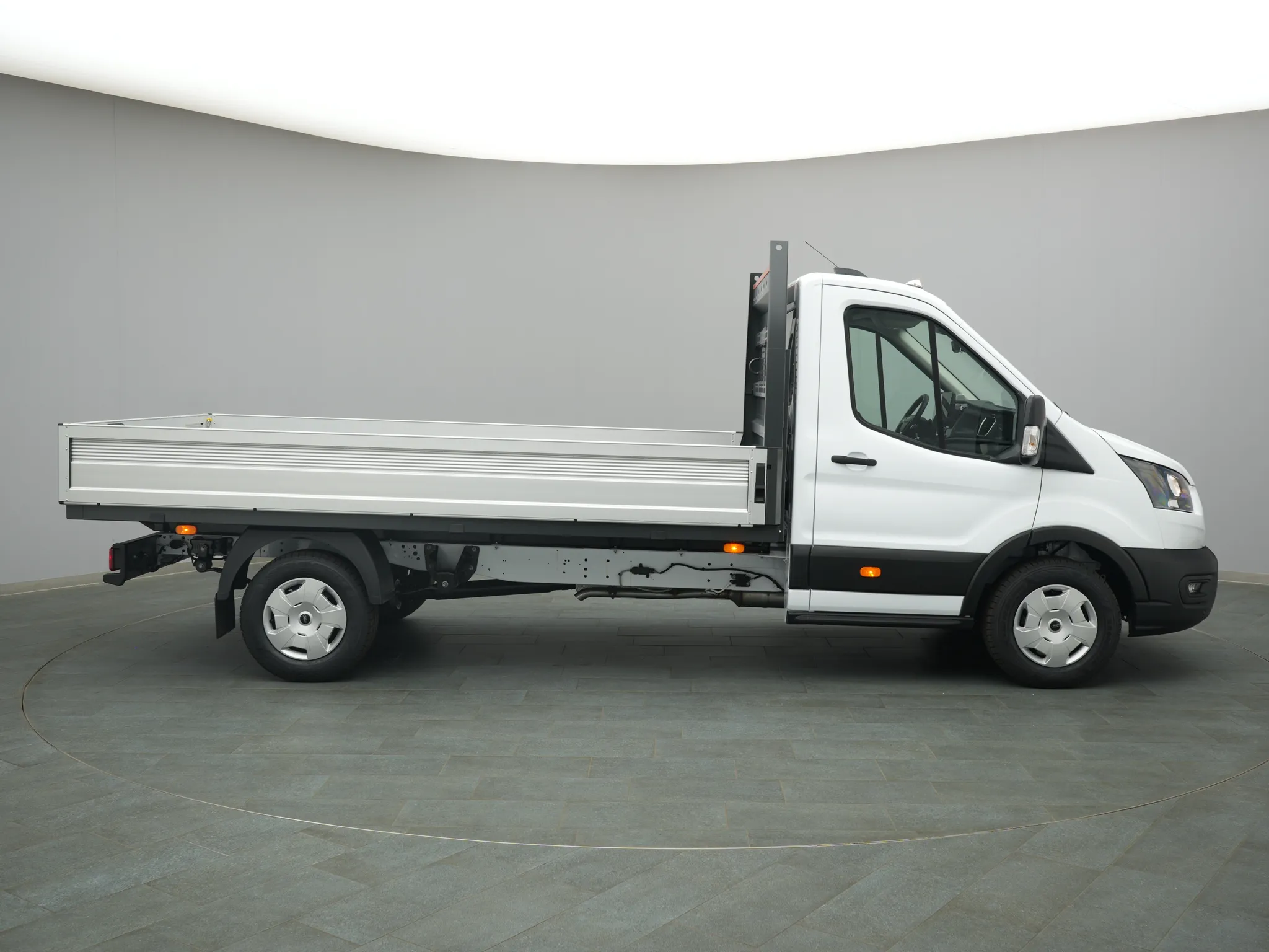 Ford Transit Pritsche EK – Bild 8