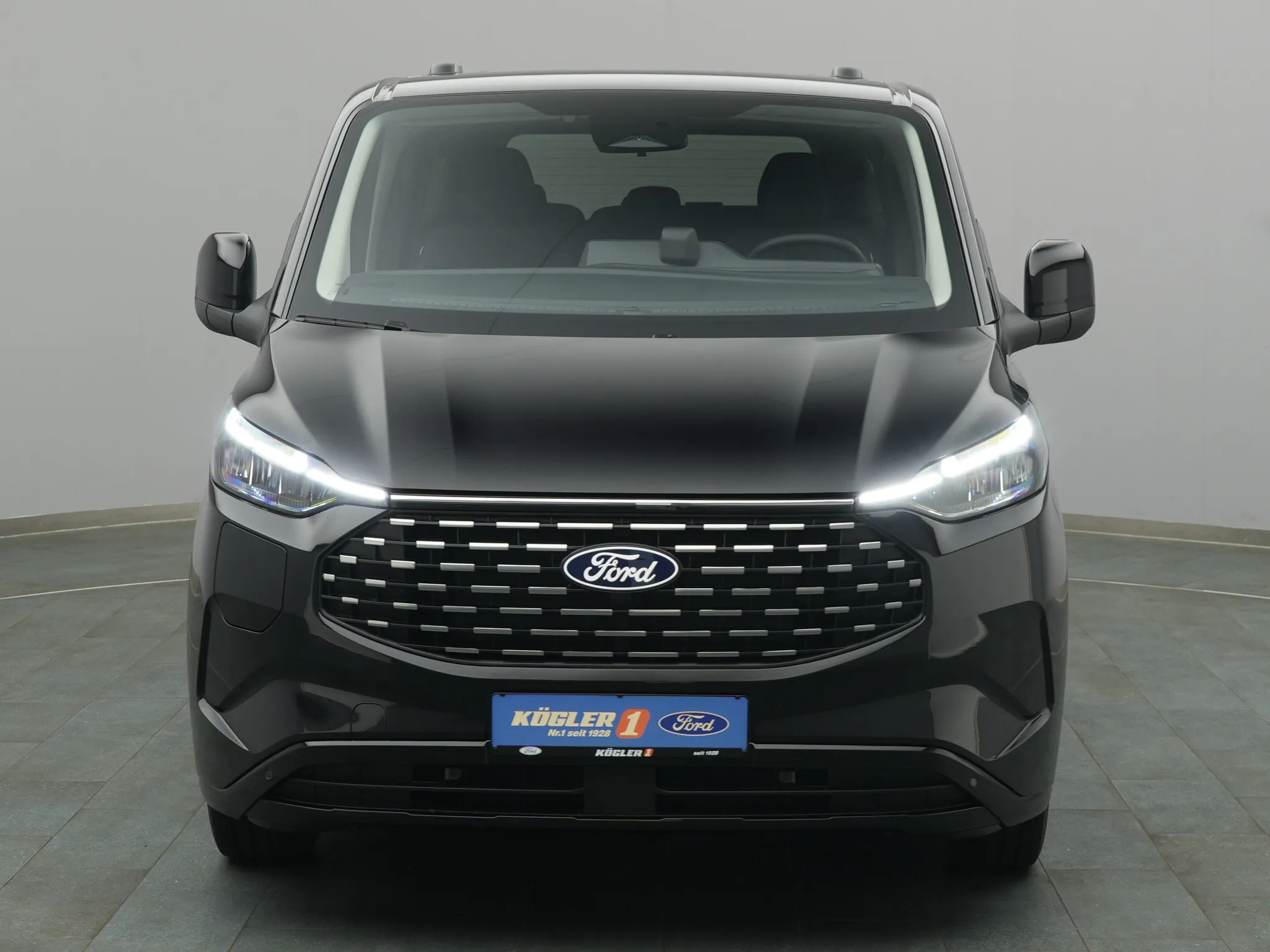 Ford Tourneo Custom – Bild 6