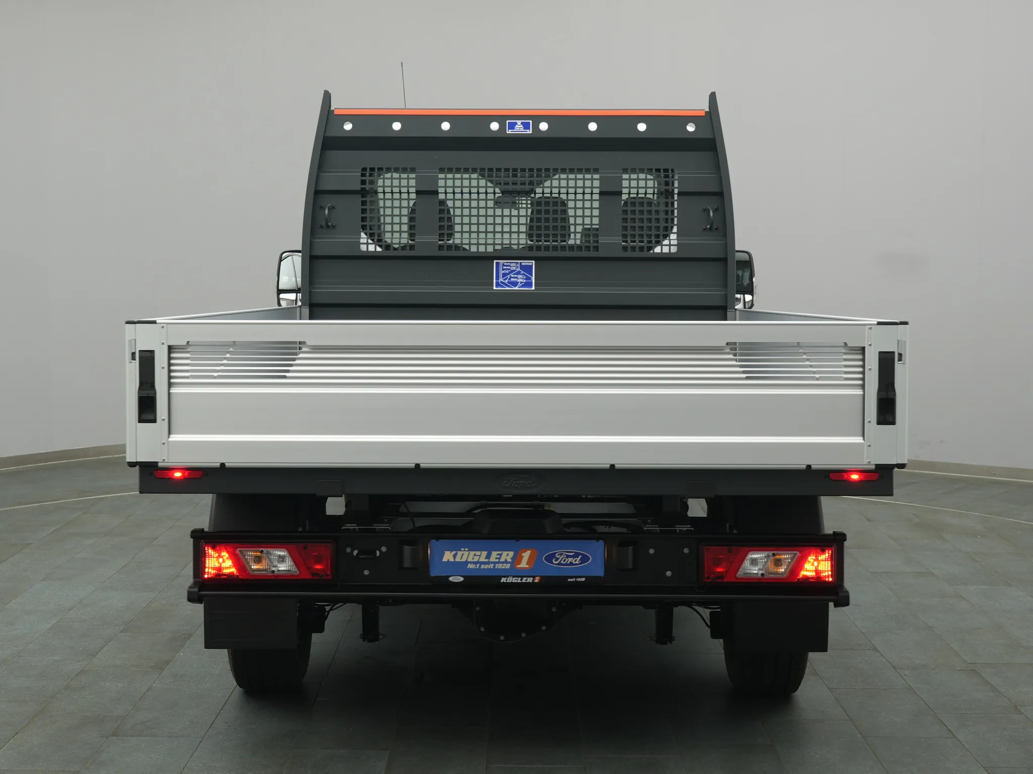 Ford Transit Pritsche EK – Bild 7