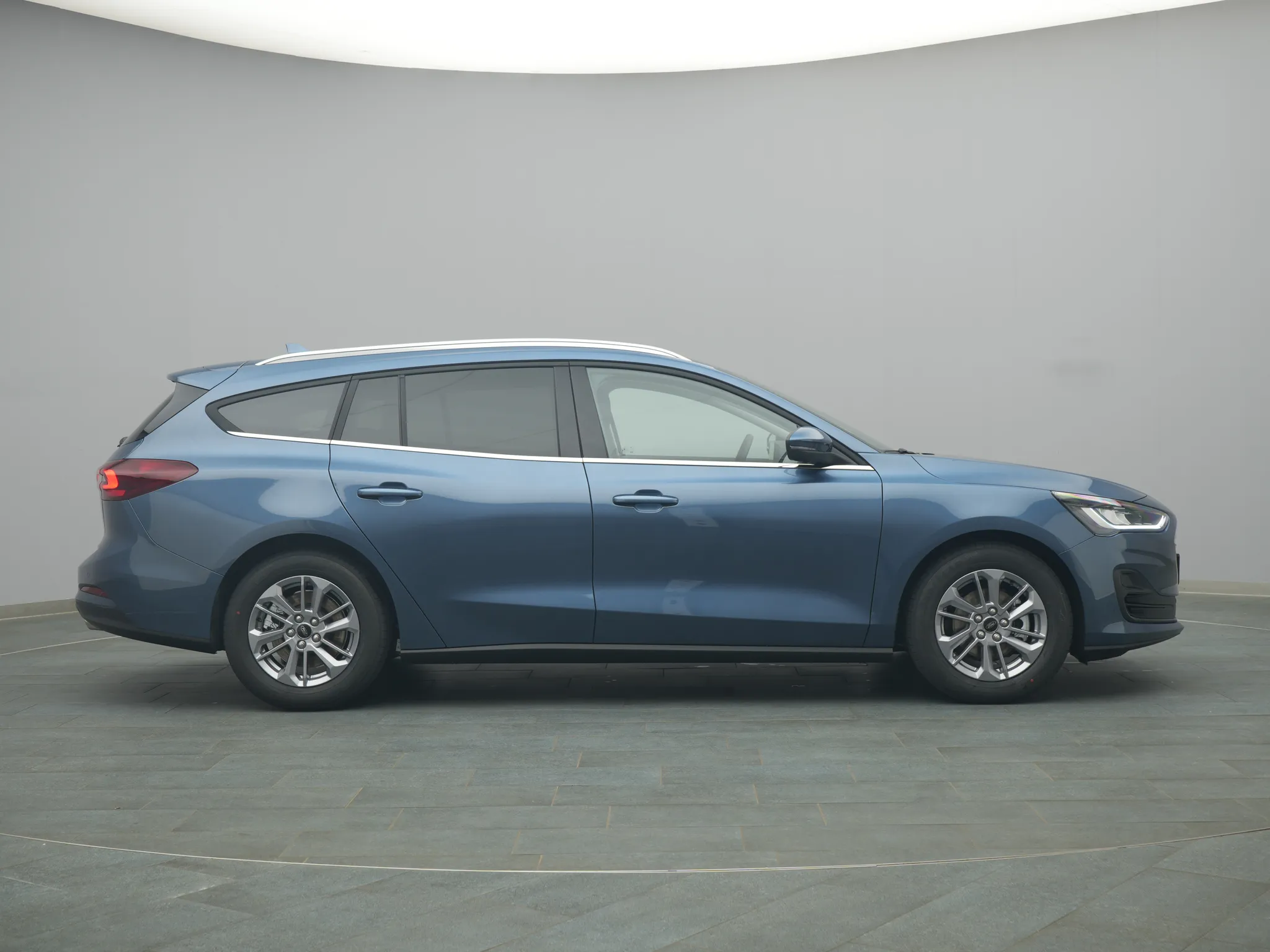 Ford Focus Titanium X – Bild 8