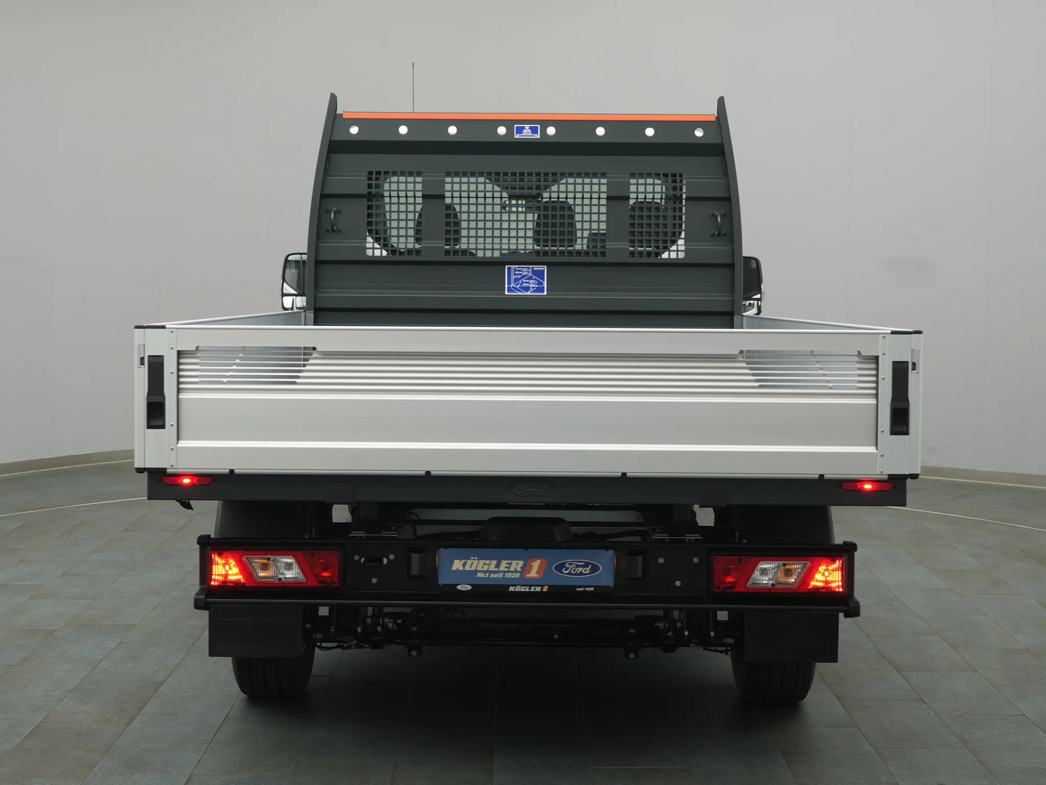 Ford Transit Pritsche EK – Bild 7