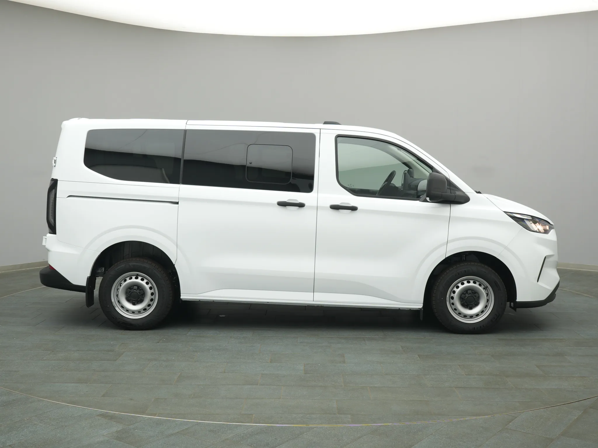 Ford Transit Custom Kombi – Bild 8