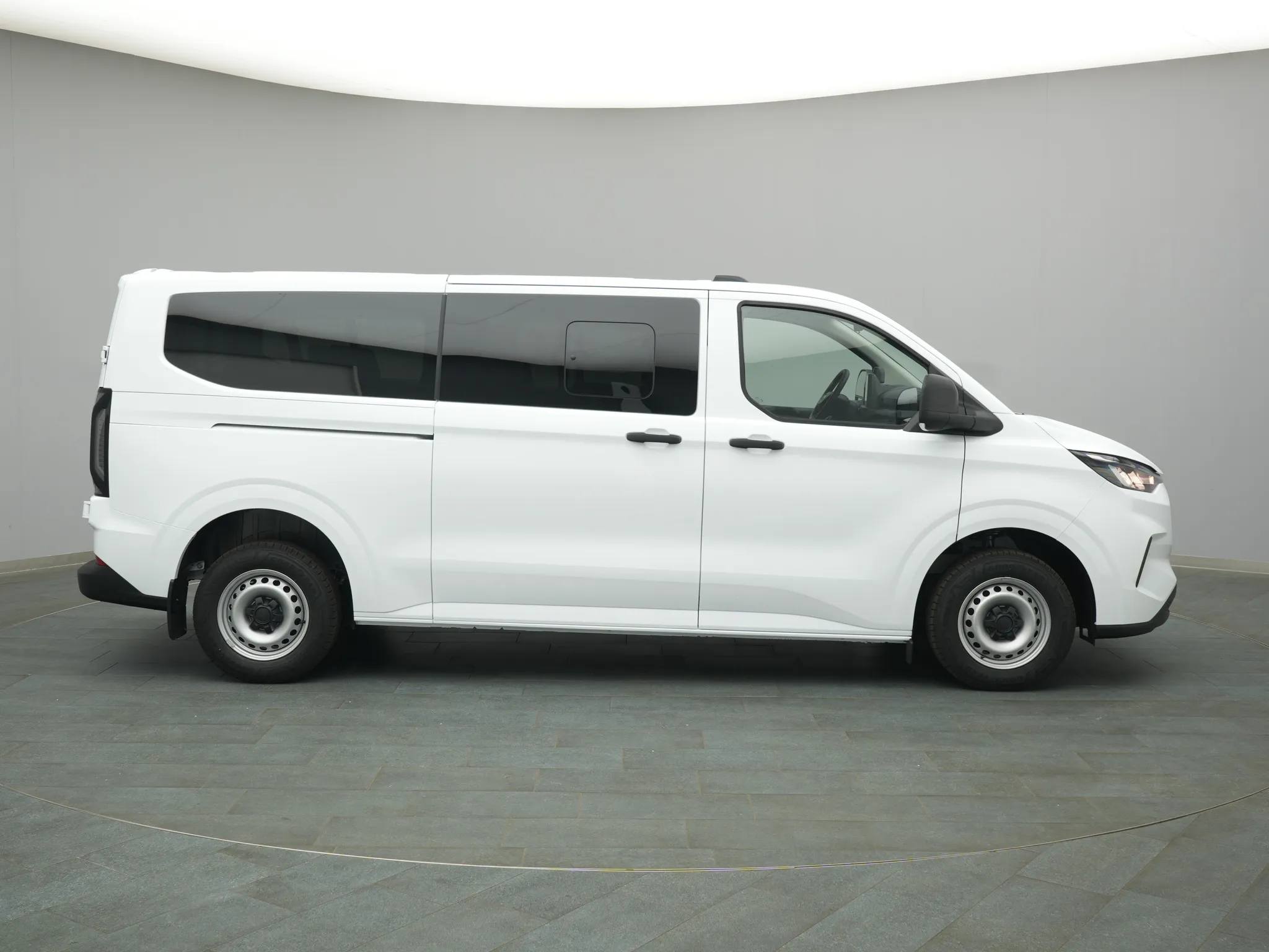 Ford Transit Custom Kombi – Bild 8