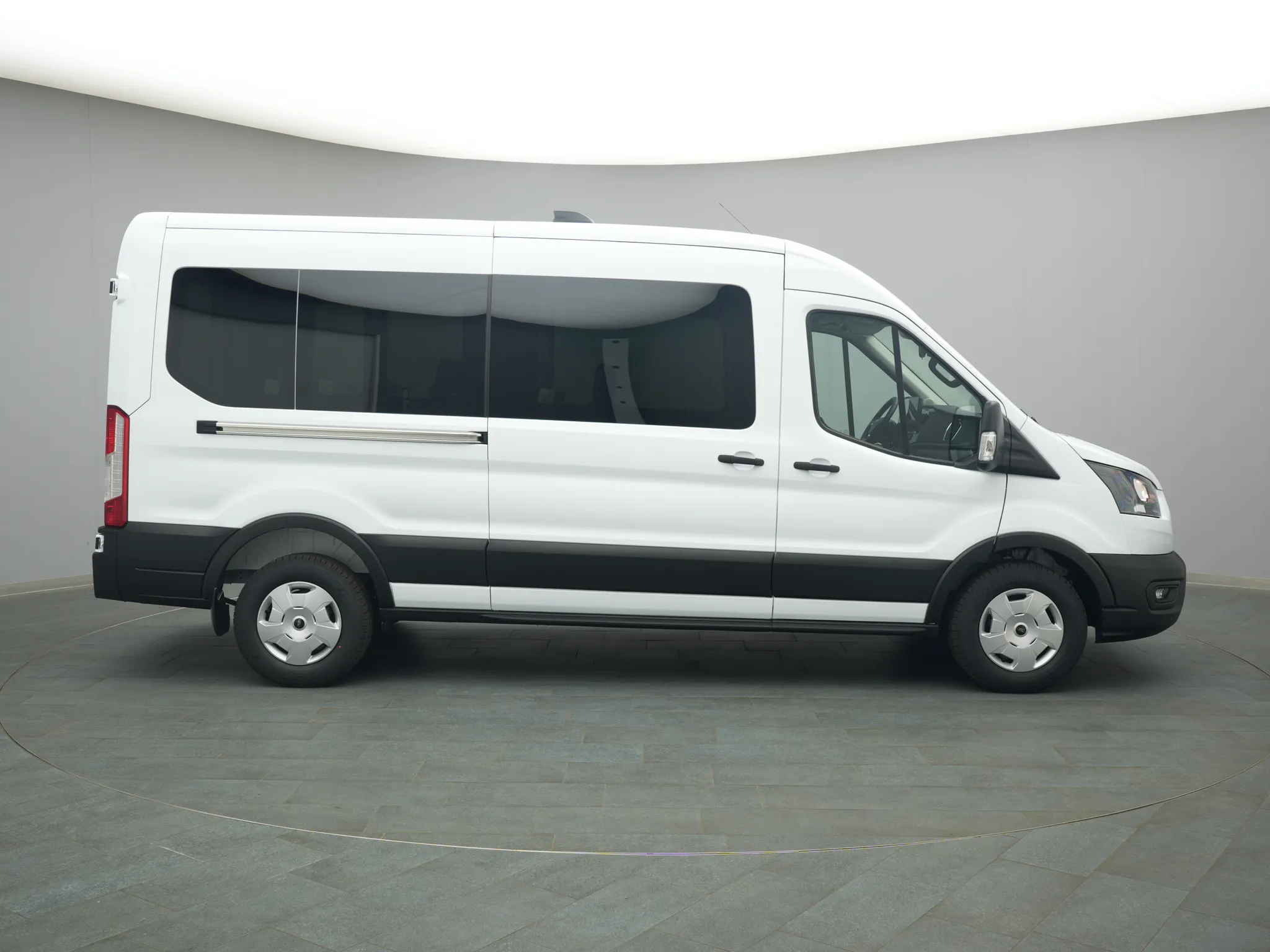 Ford Transit Kombi – Bild 8