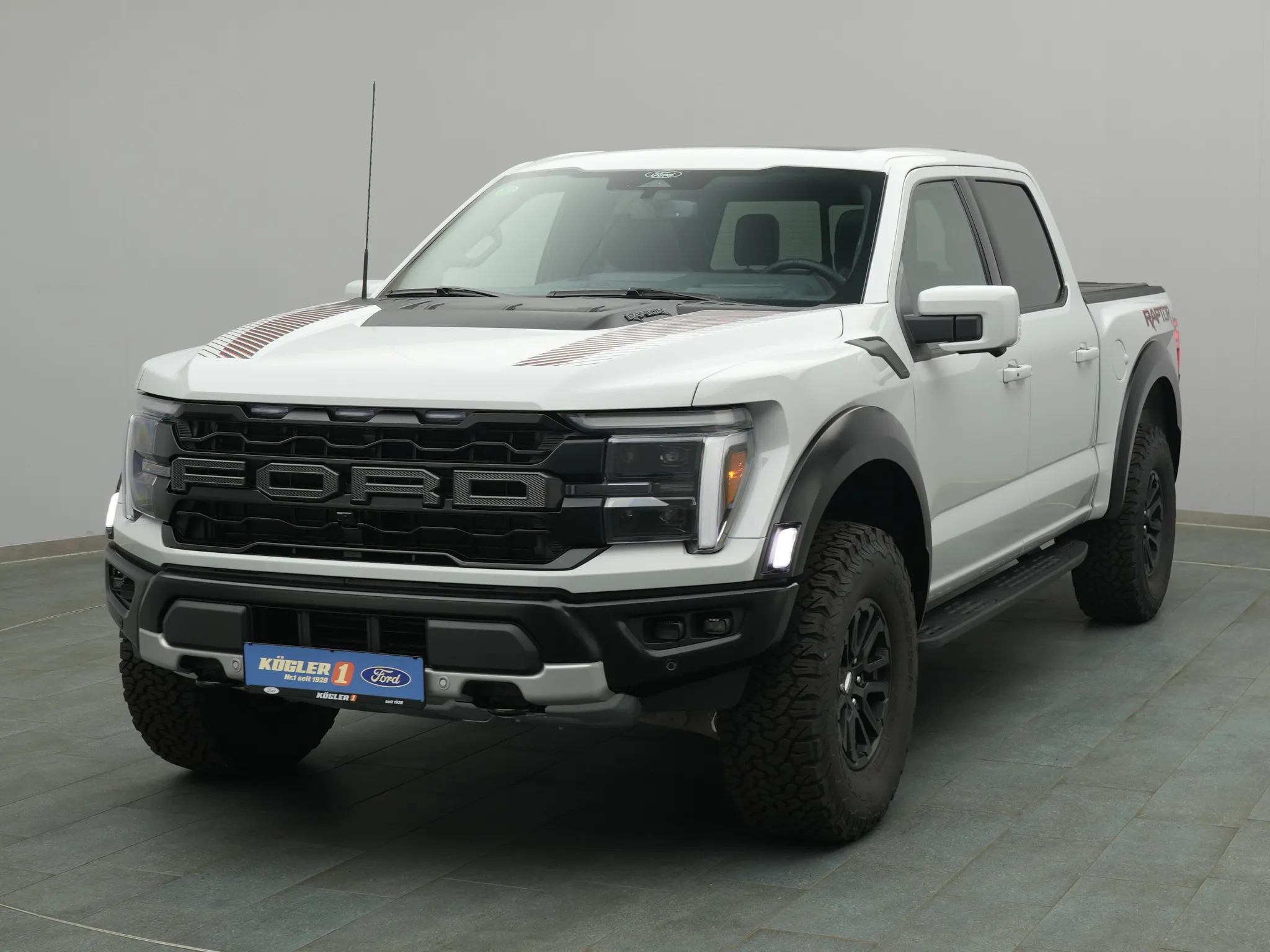 Ford F150 Raptor F 150  457PS / Moonroof / Headup / Anhängerkupplung Bild