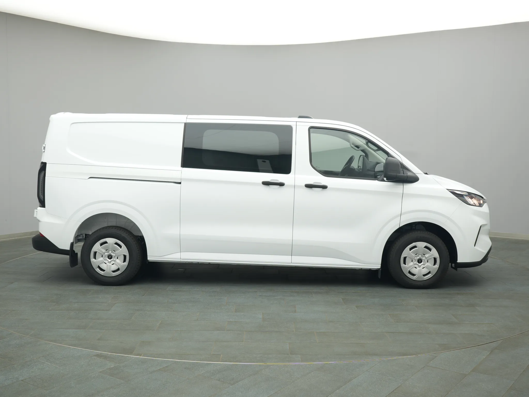 Ford Transit Custom Kasten – Bild 8