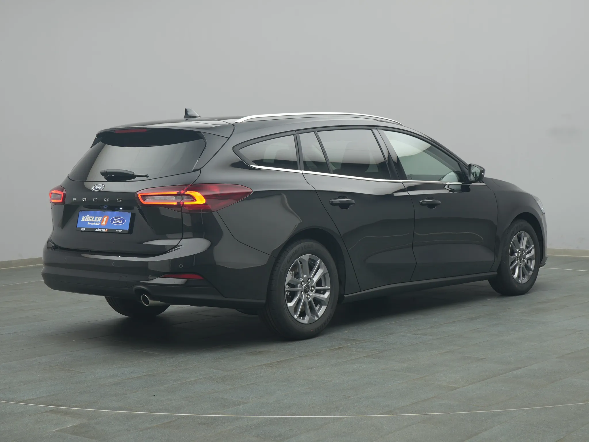 Ford Focus Titanium X – Bild 4