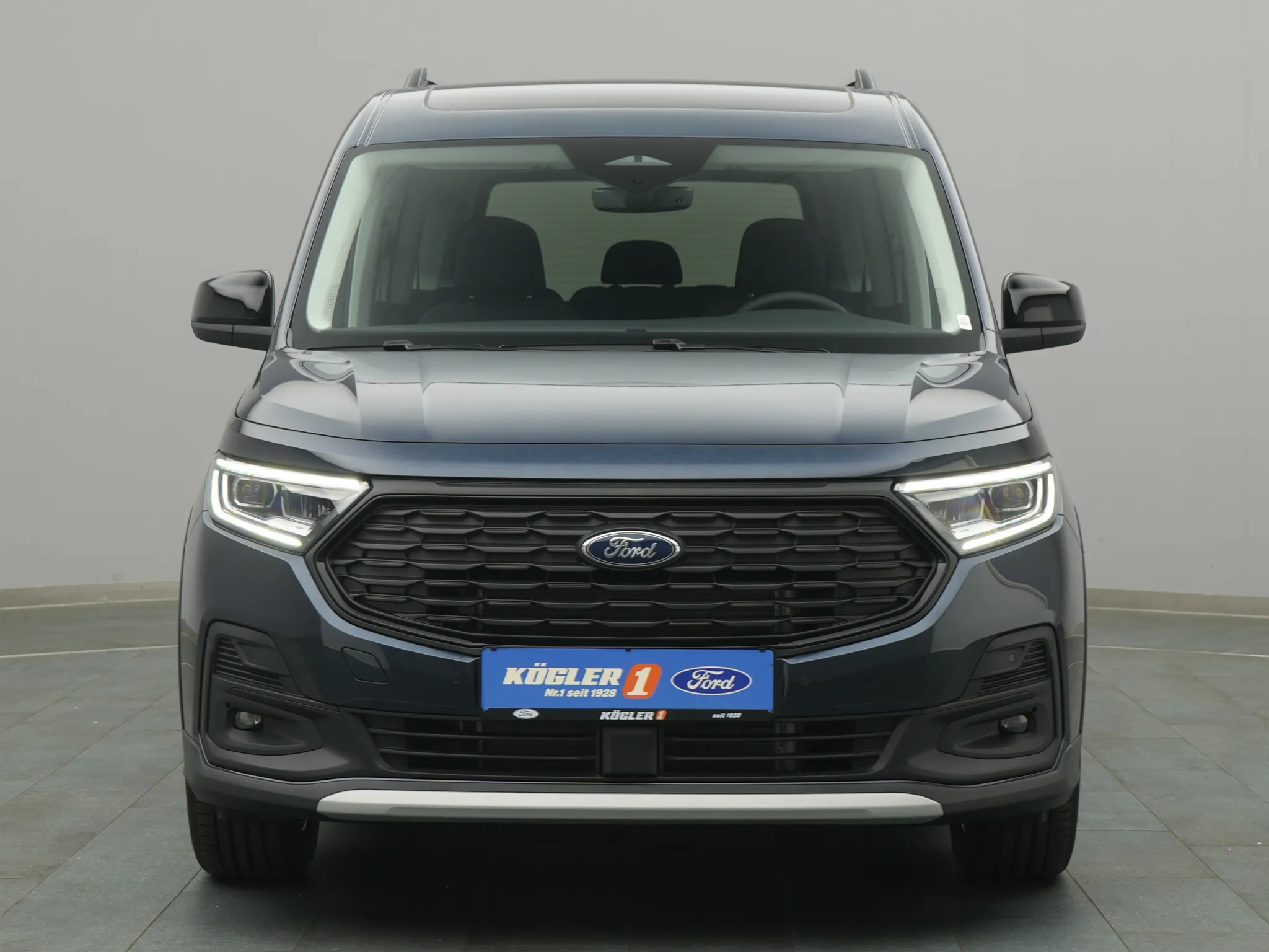 Ford Grand Tourneo – Bild 6