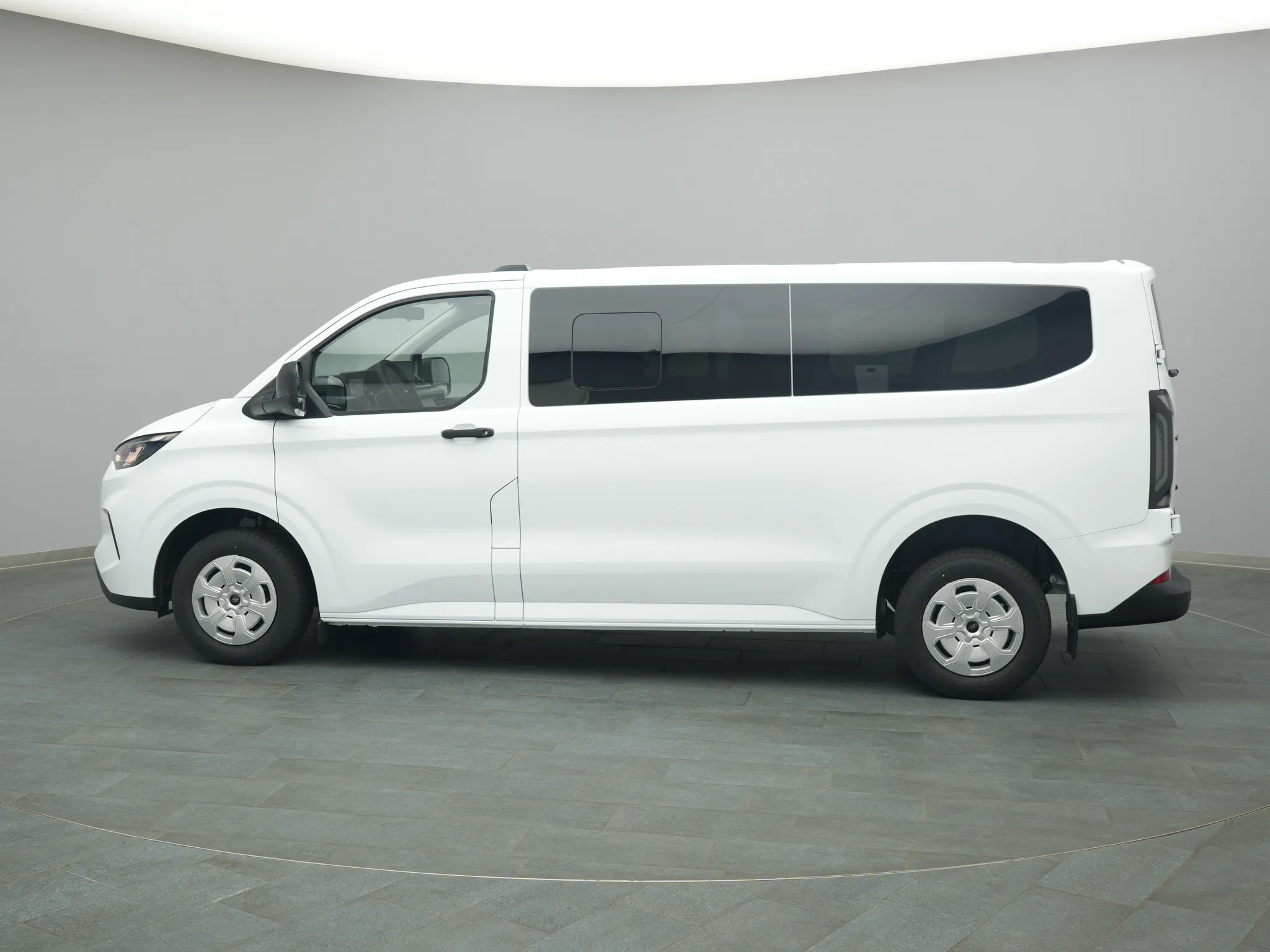 Ford Transit Custom Kombi – Bild 3