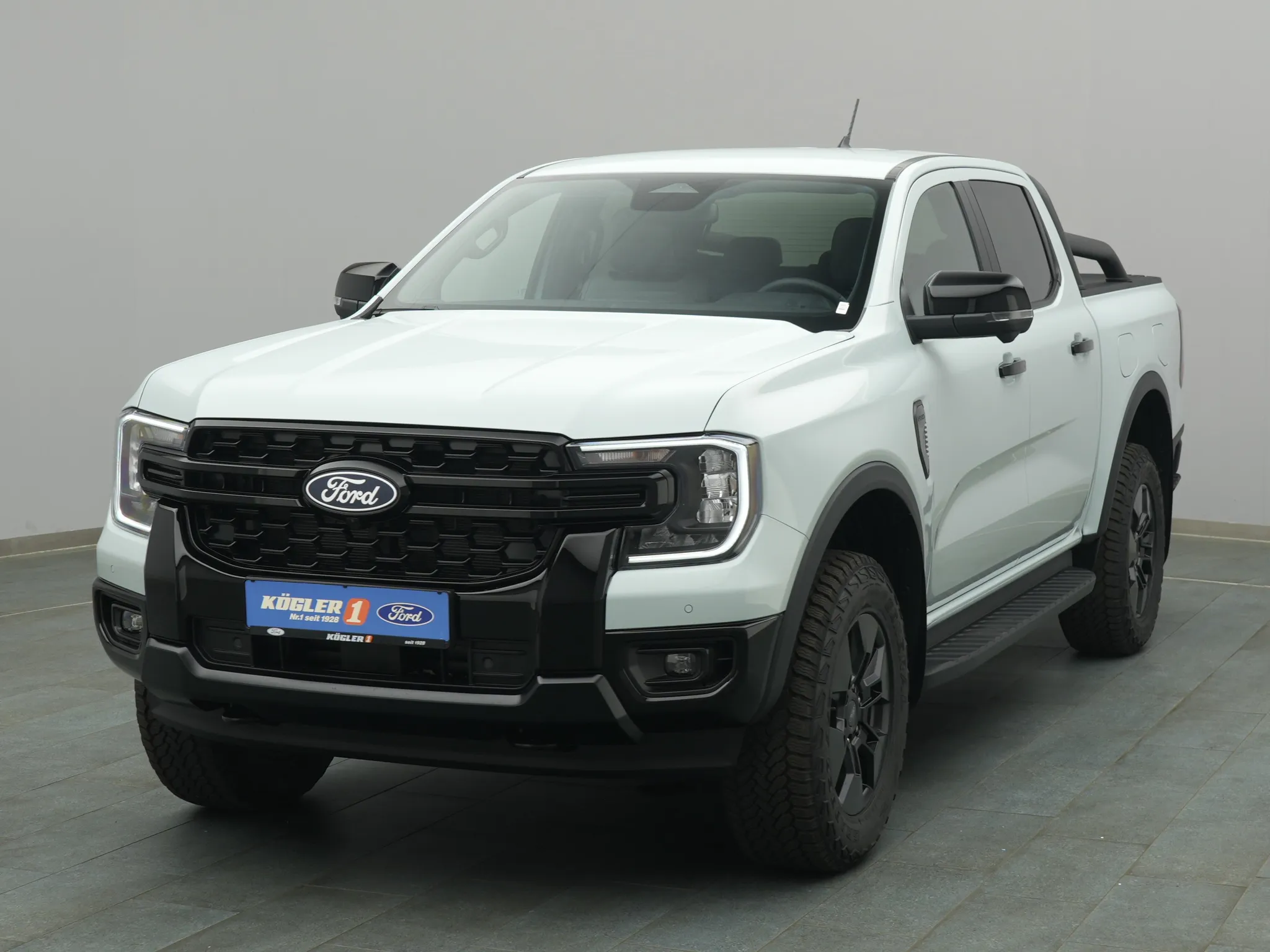 Ford Ranger DoKa Chill Grey Edition Doka  281PS PHEV Bild