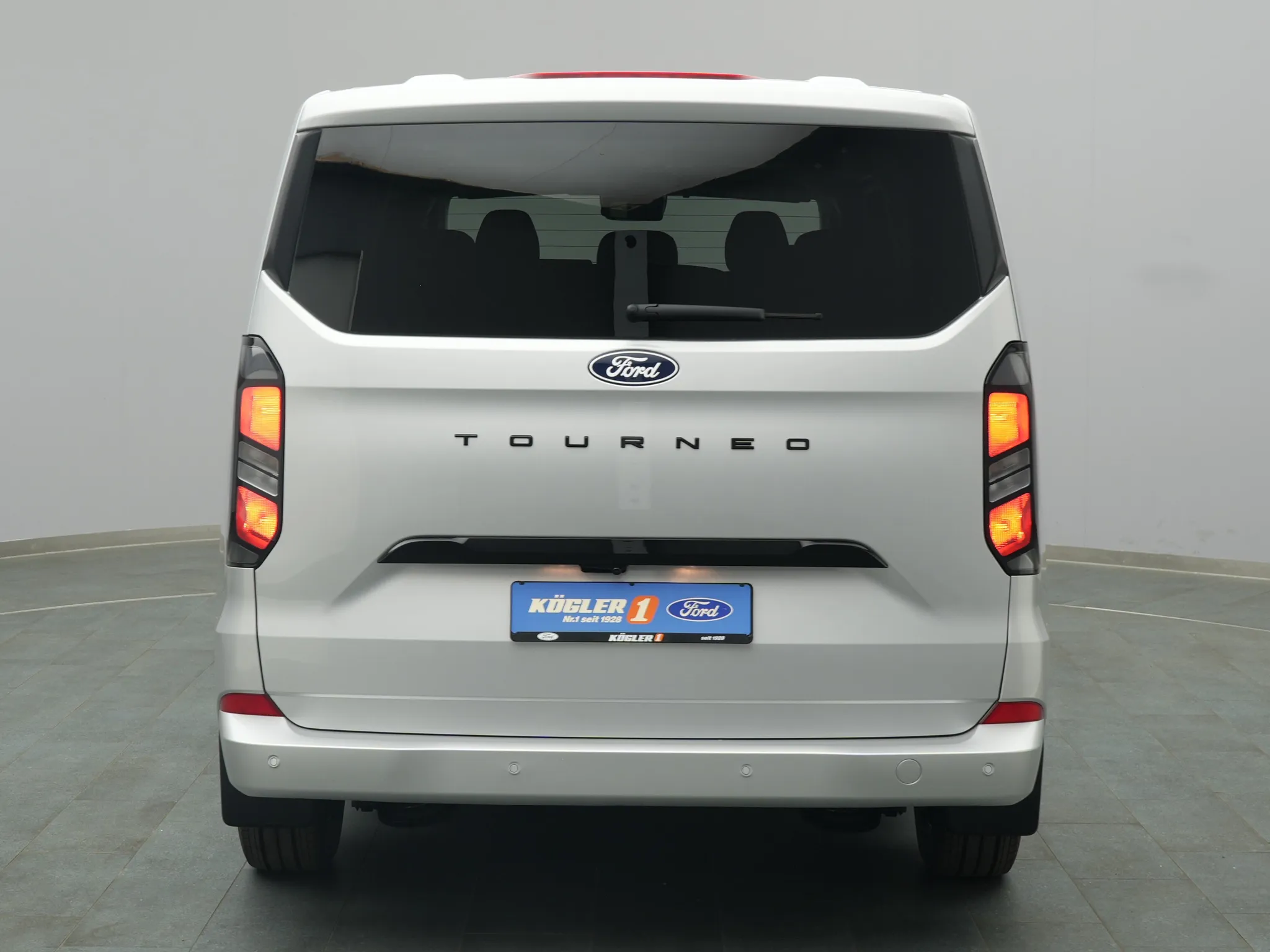 Ford Tourneo Custom – Bild 7