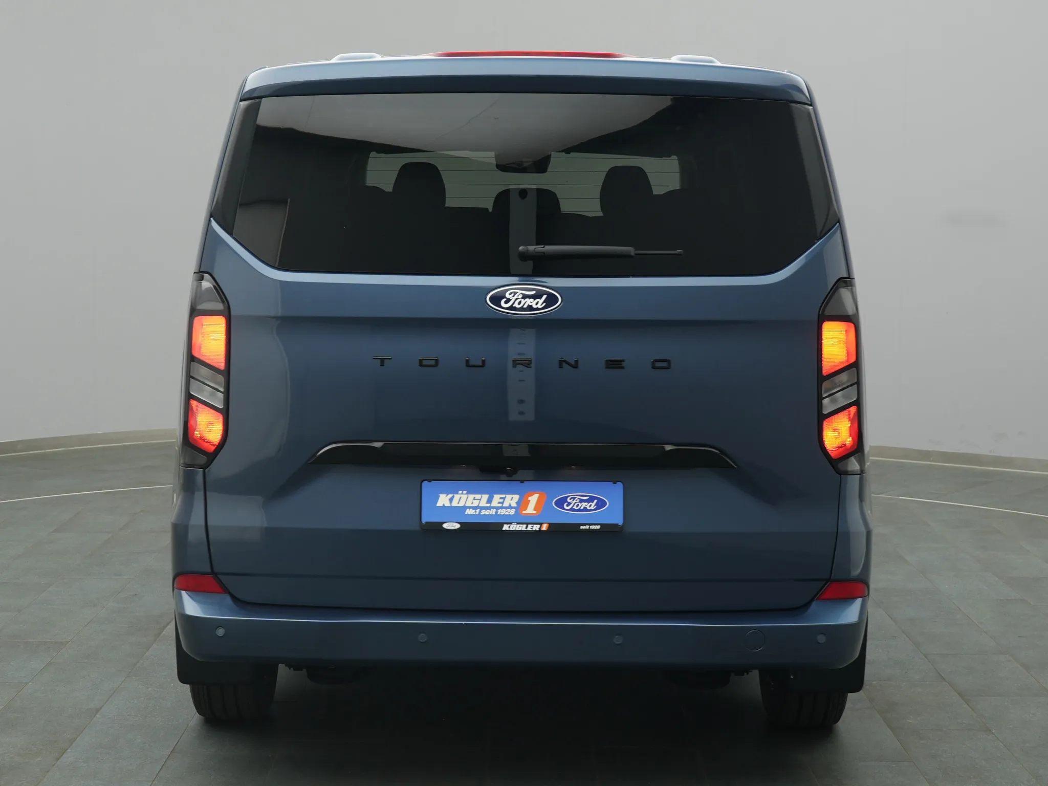 Ford Tourneo Custom – Bild 7