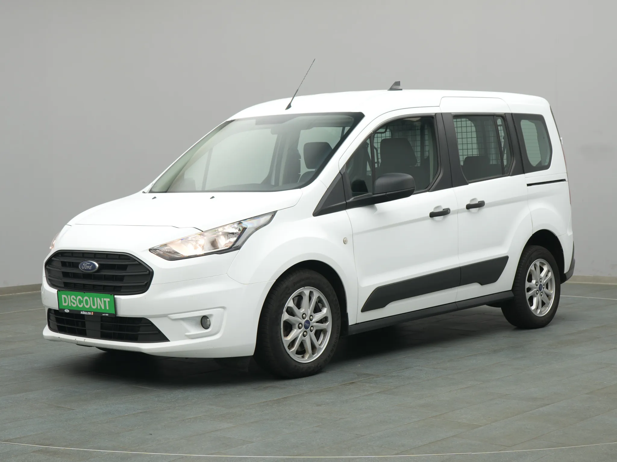 Ford Transit Connect Kombi – Bild 2