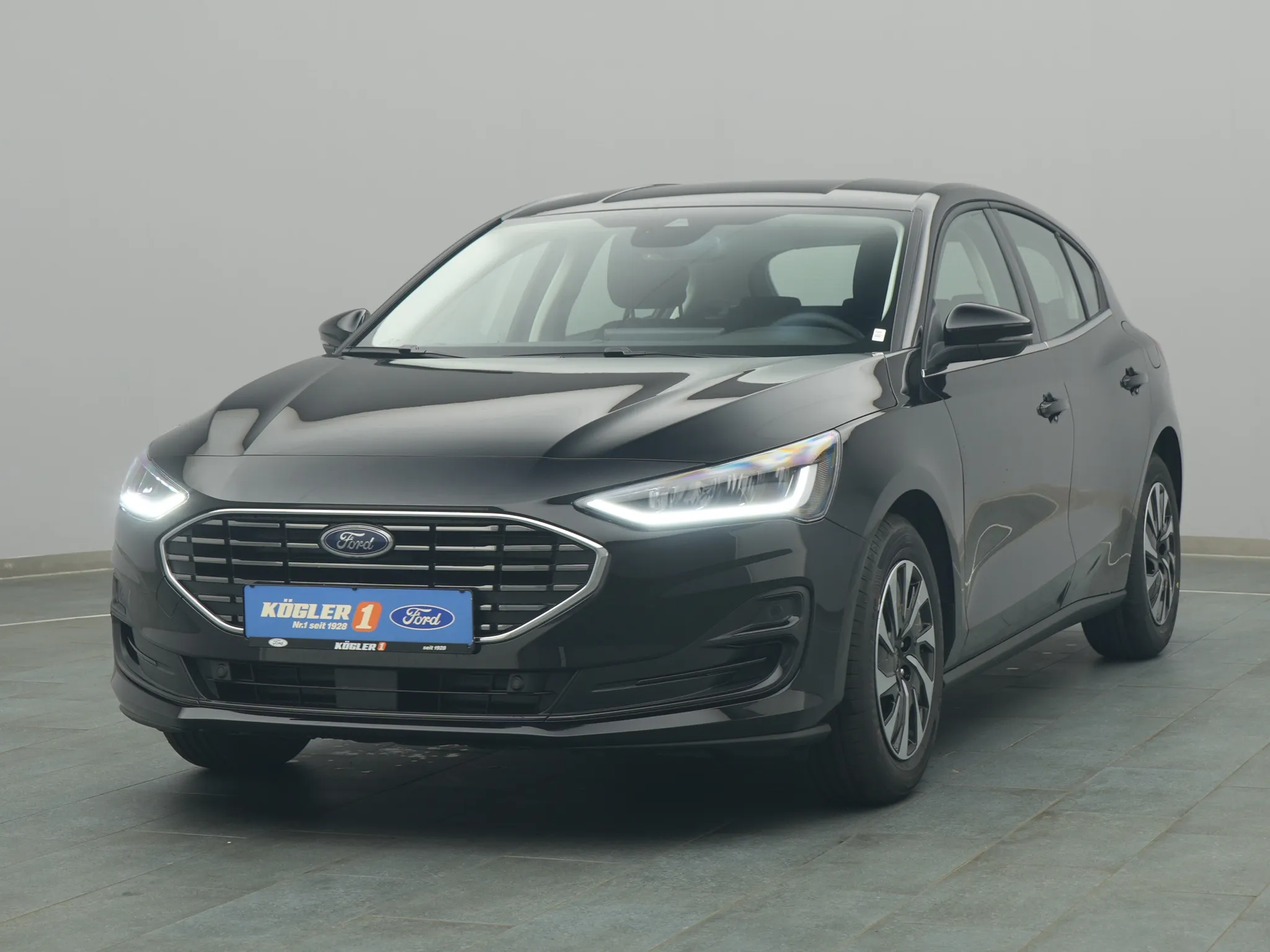 Ford Focus Titanium 125PS / Winter-P. / ACC / PDC Bild