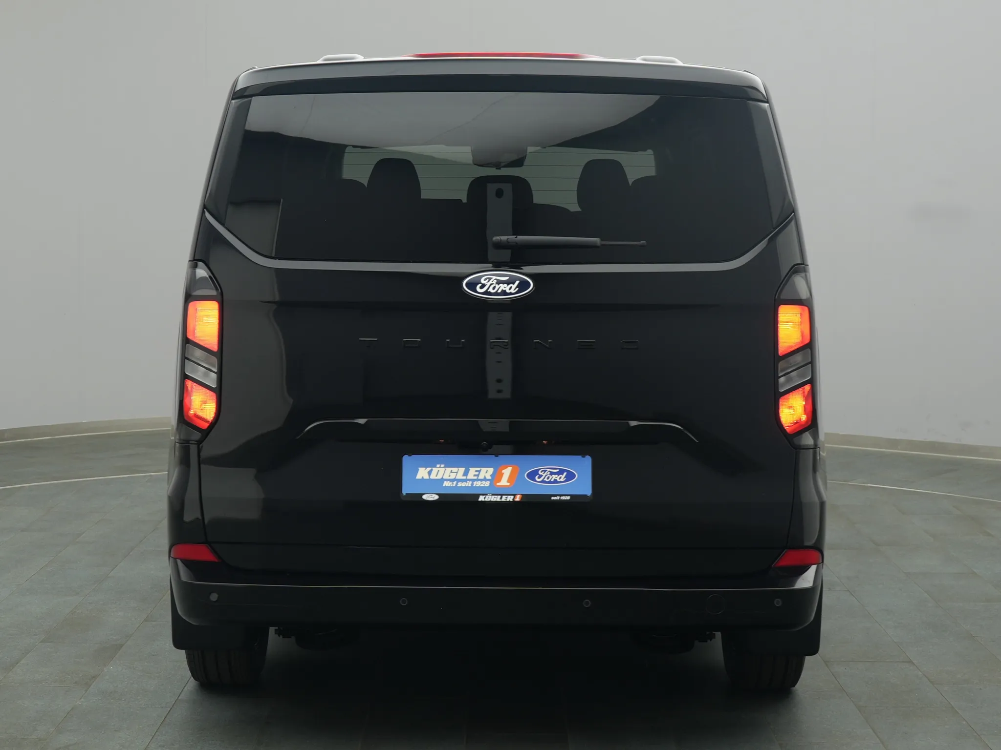 Ford Tourneo Custom – Bild 7