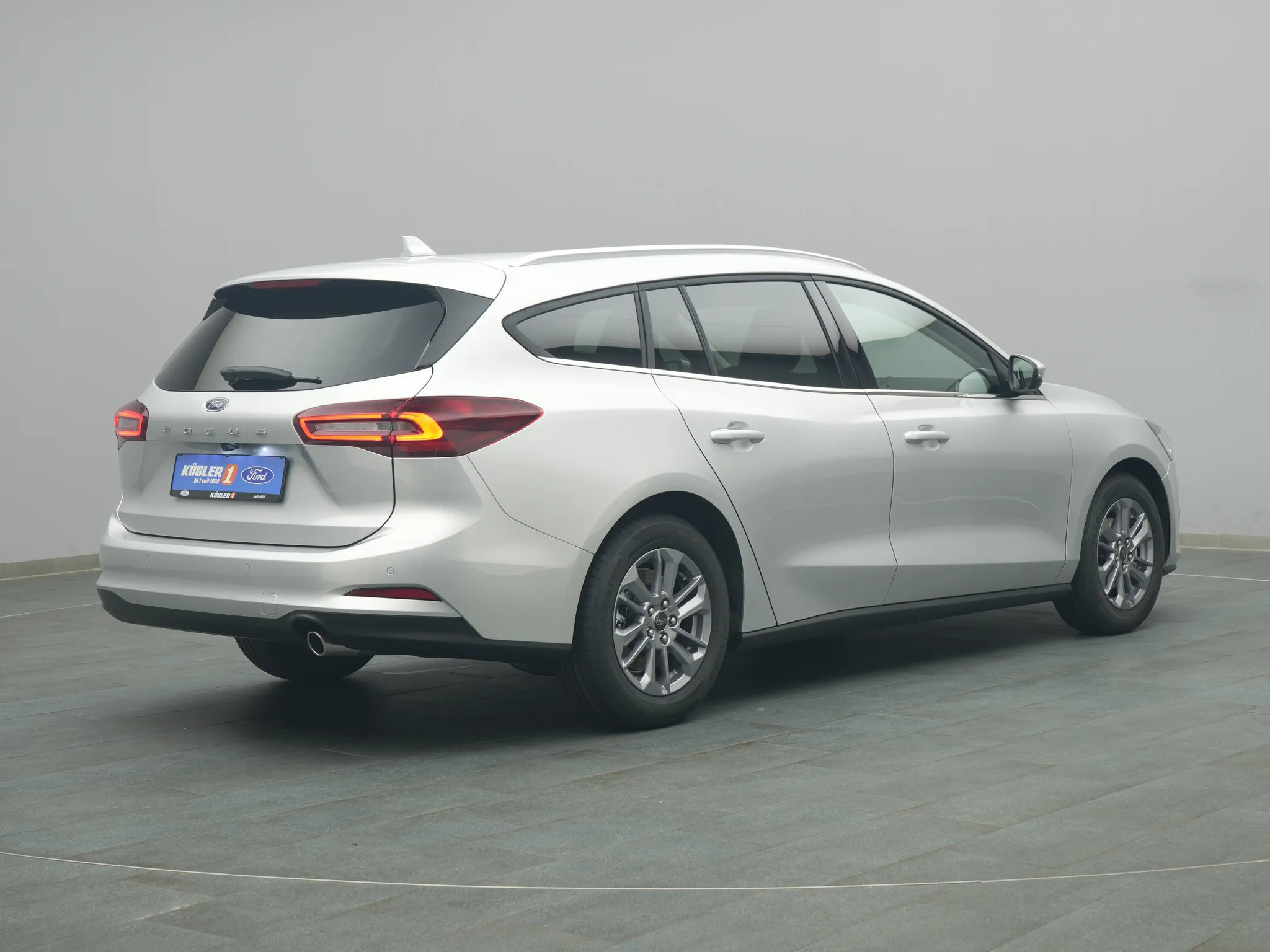Ford Focus Titanium X – Bild 4