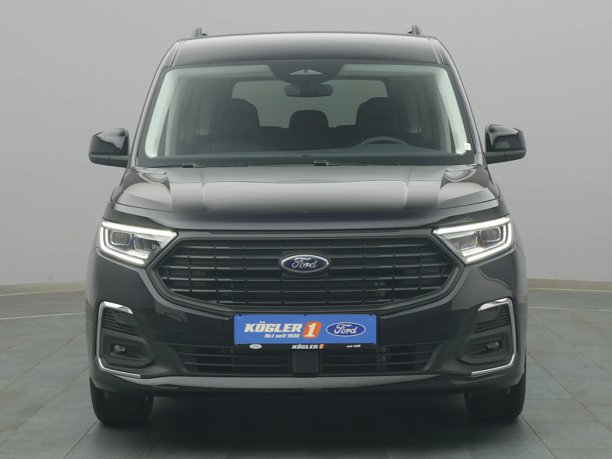 Ford Grand Tourneo – Bild 6