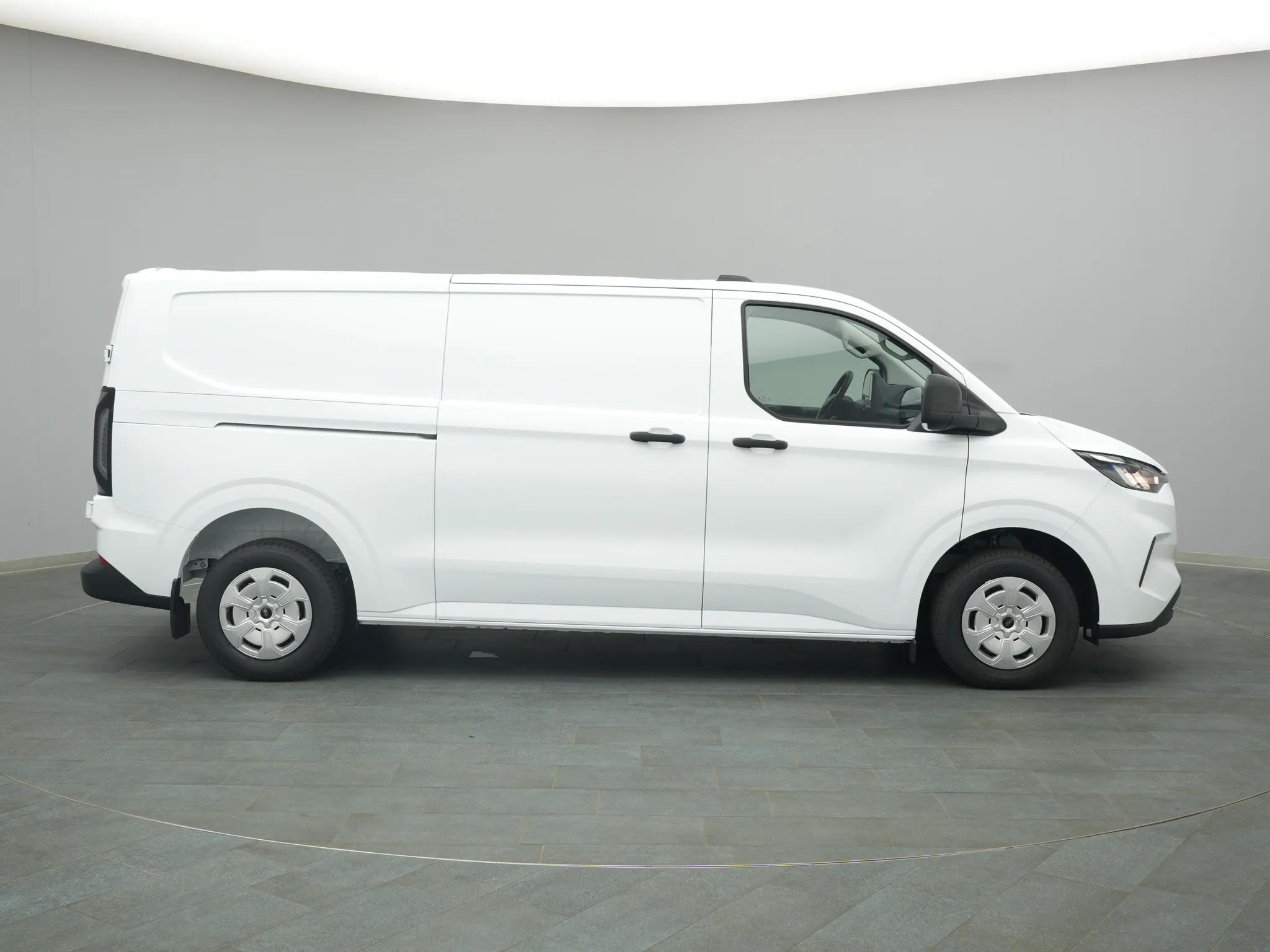 Ford Transit Custom Kasten – Bild 8