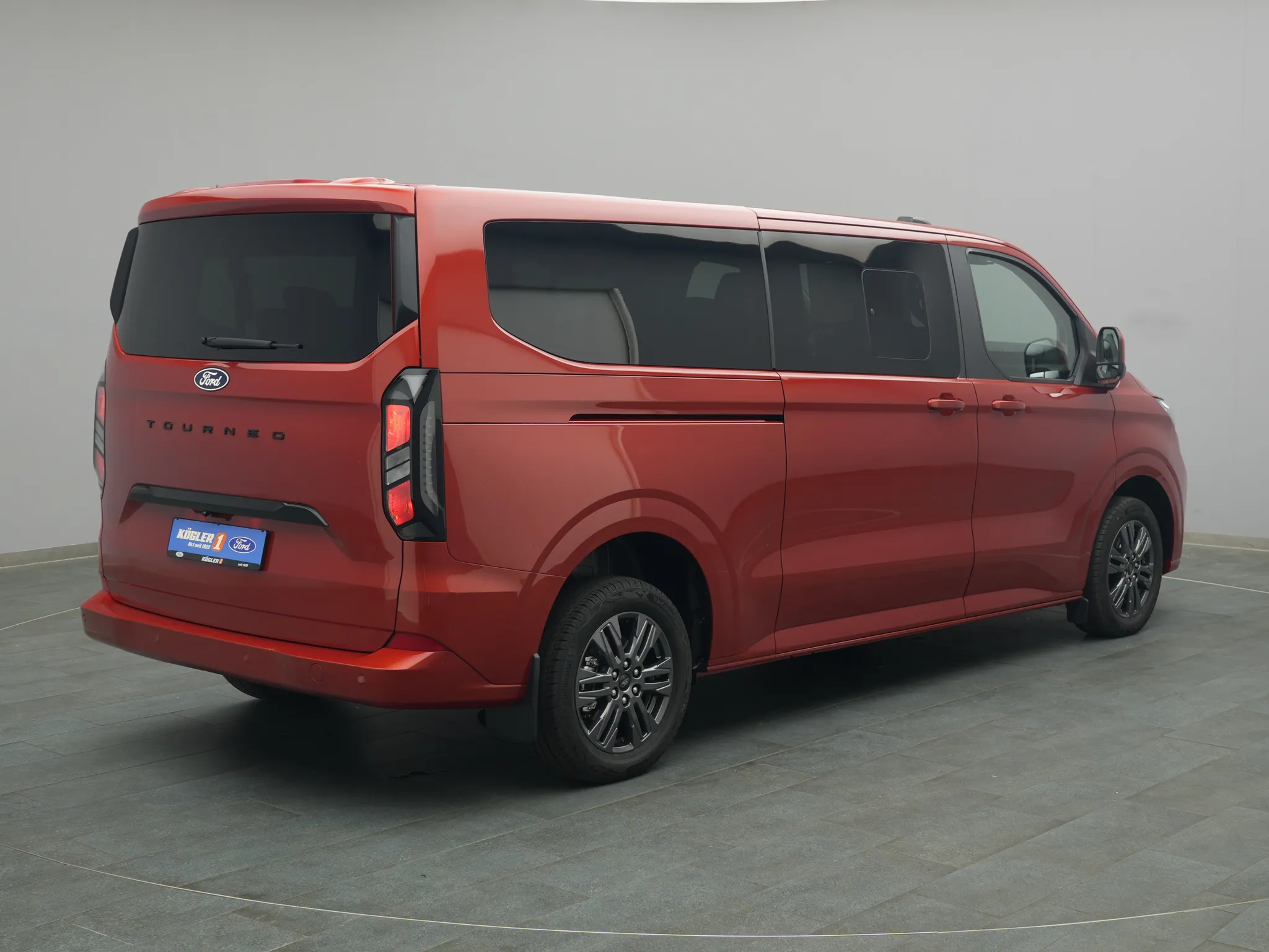 Ford Tourneo Custom – Bild 4
