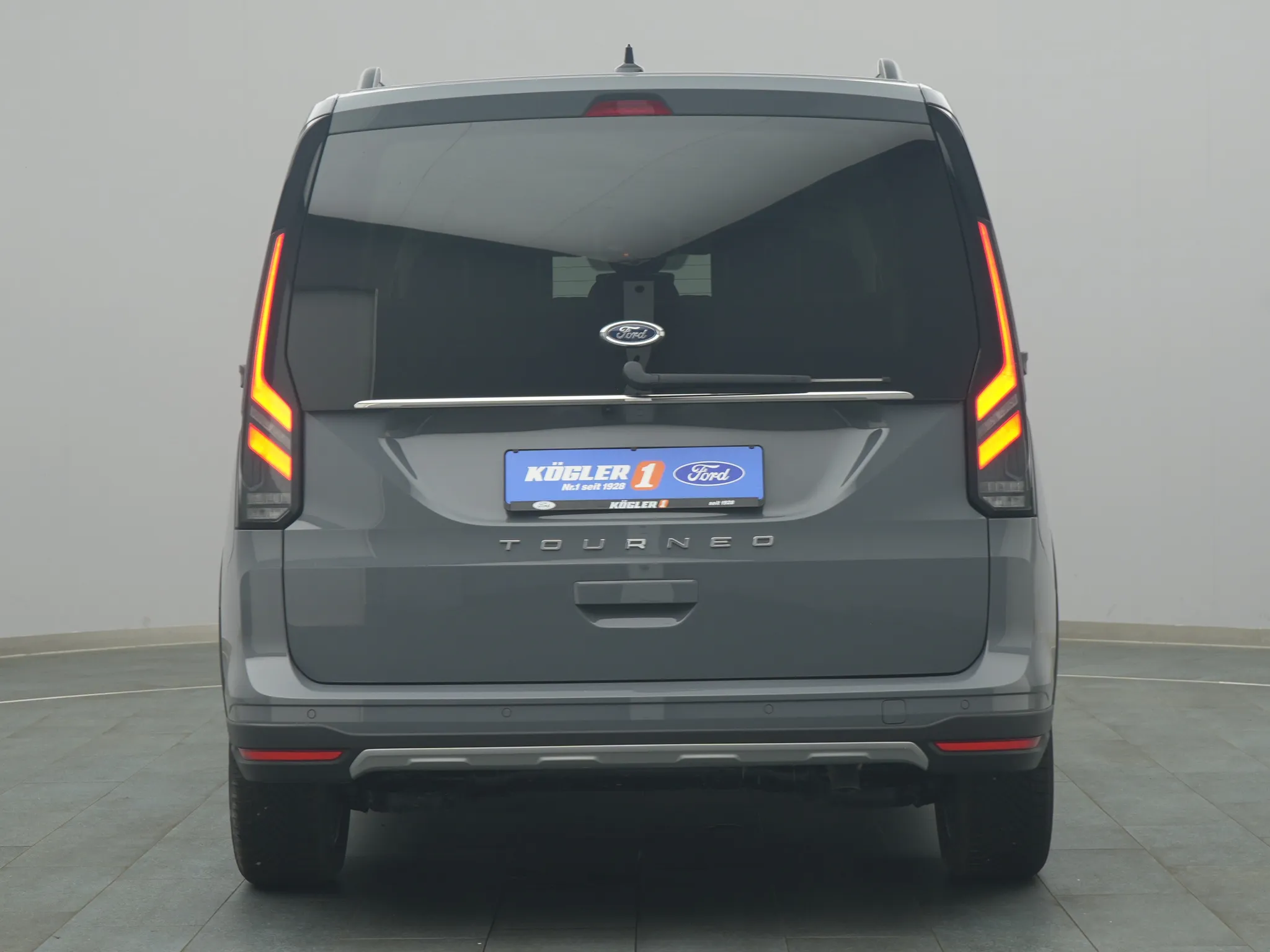 Ford Tourneo Connect – Bild 7