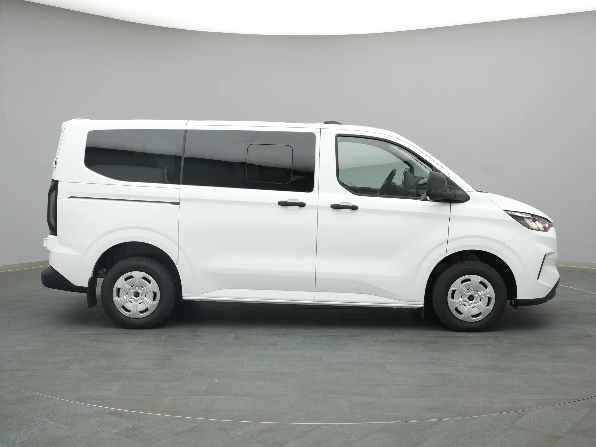 Ford Transit Custom Kombi – Bild 8