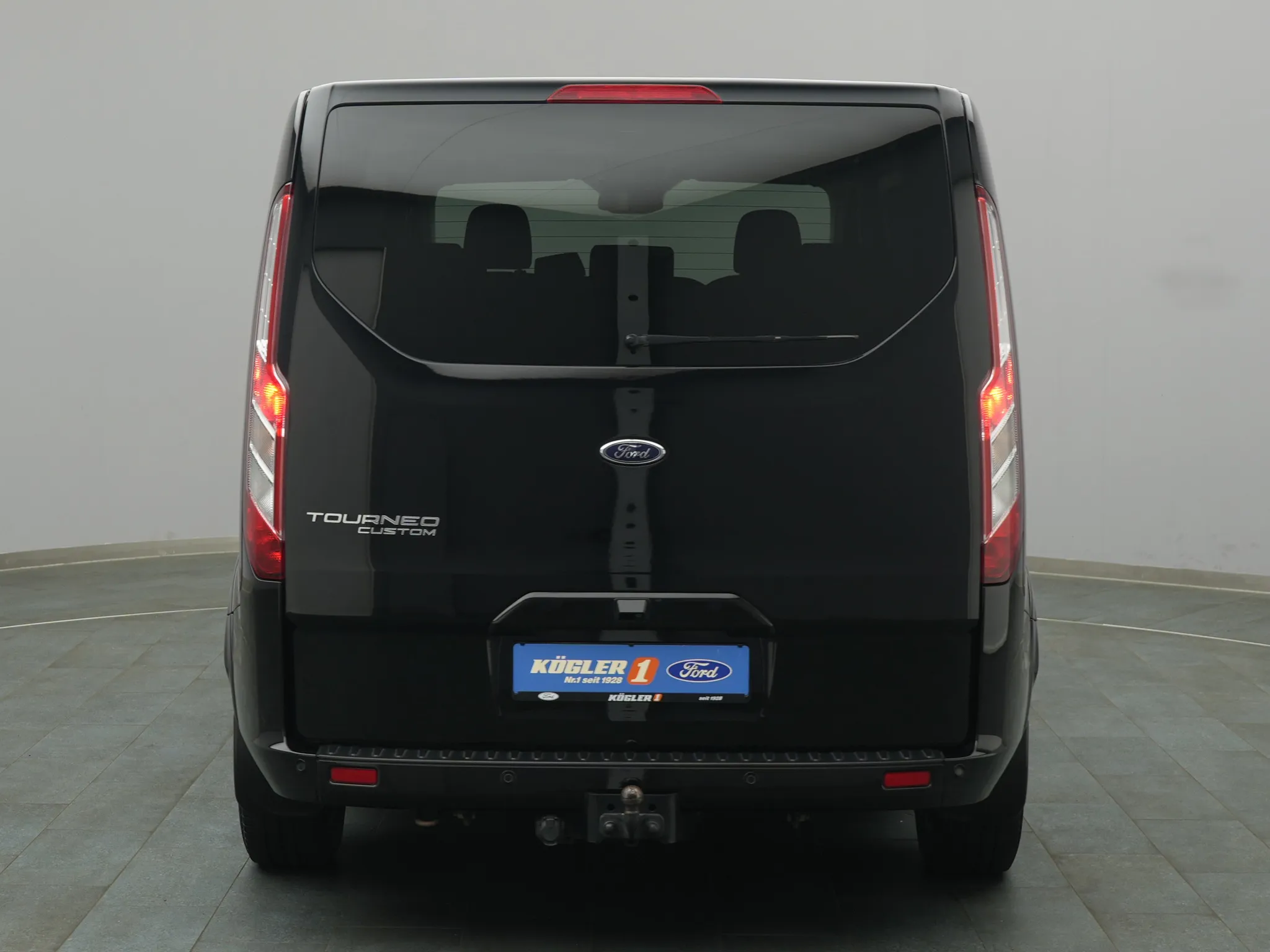 Ford Tourneo Custom – Bild 7