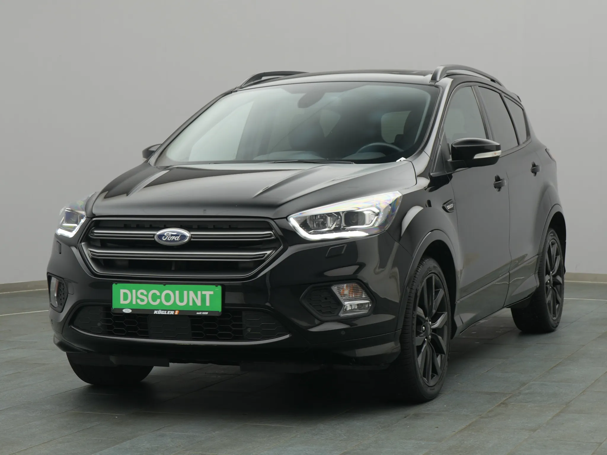Ford Kuga ST-Line 150PS / WInter-Paket / Pano / Klimaaut Bild