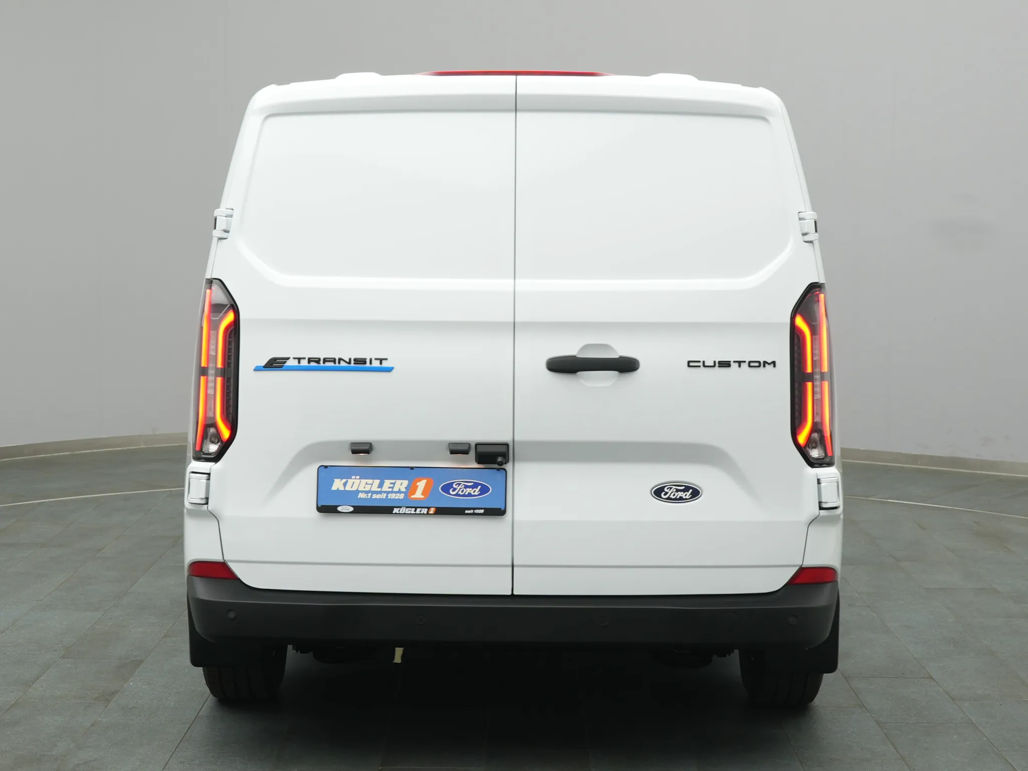 Ford E-Transit Custom Kasten – Bild 7