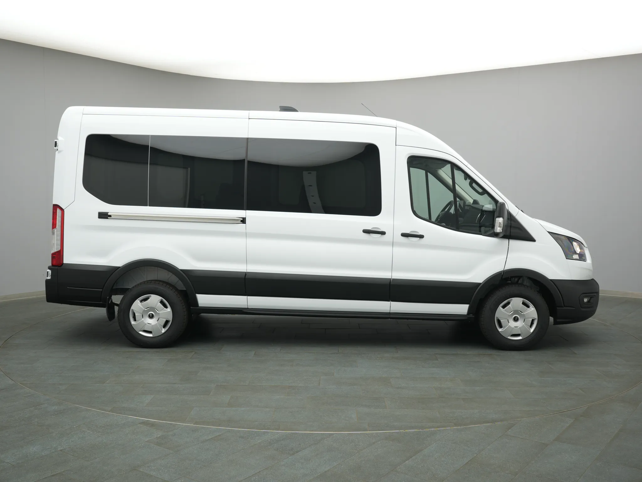 Ford Transit Kombi – Bild 8