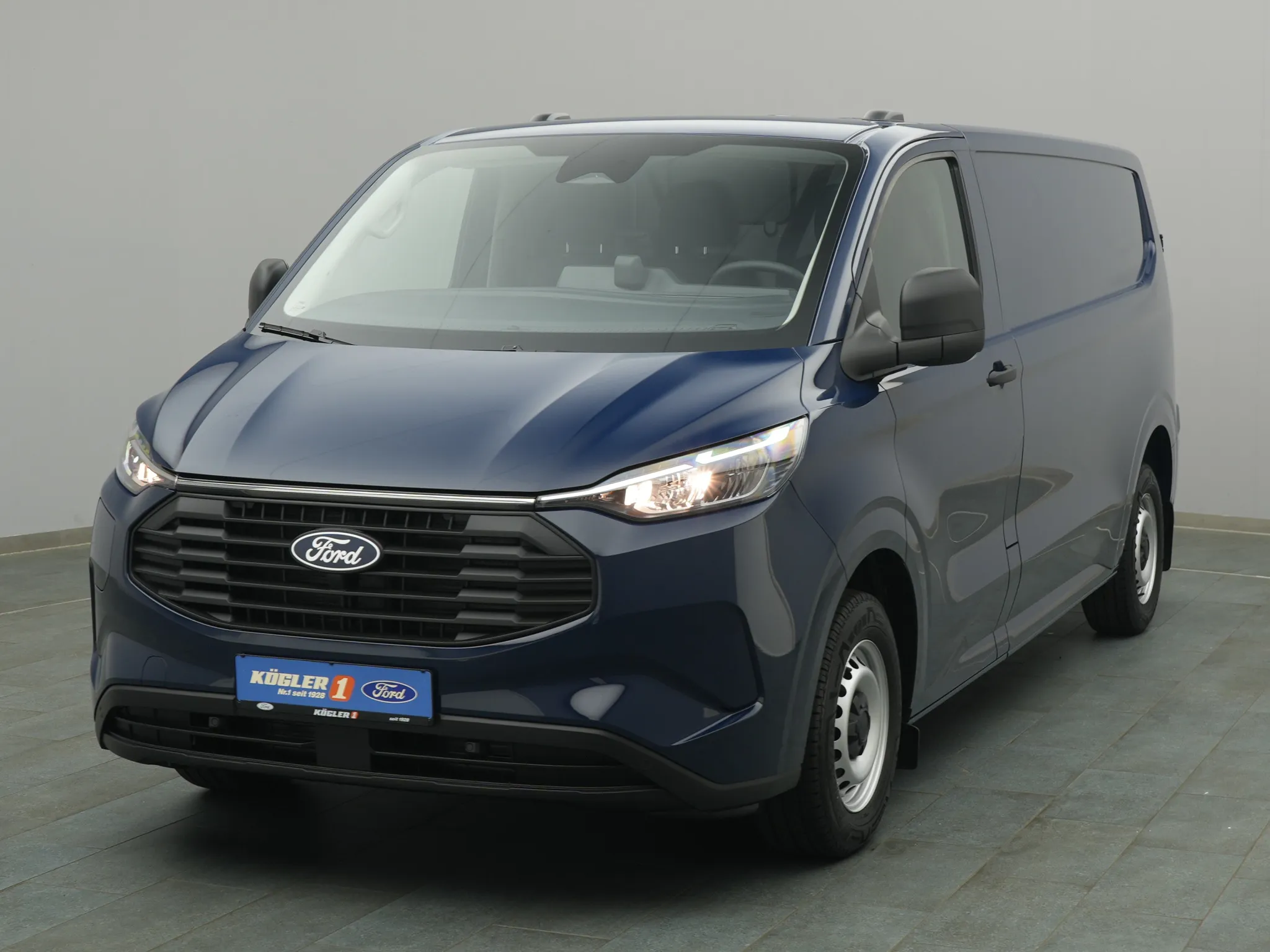 Ford Transit Custom Kasten PHEV 320 L2 Trend Bild